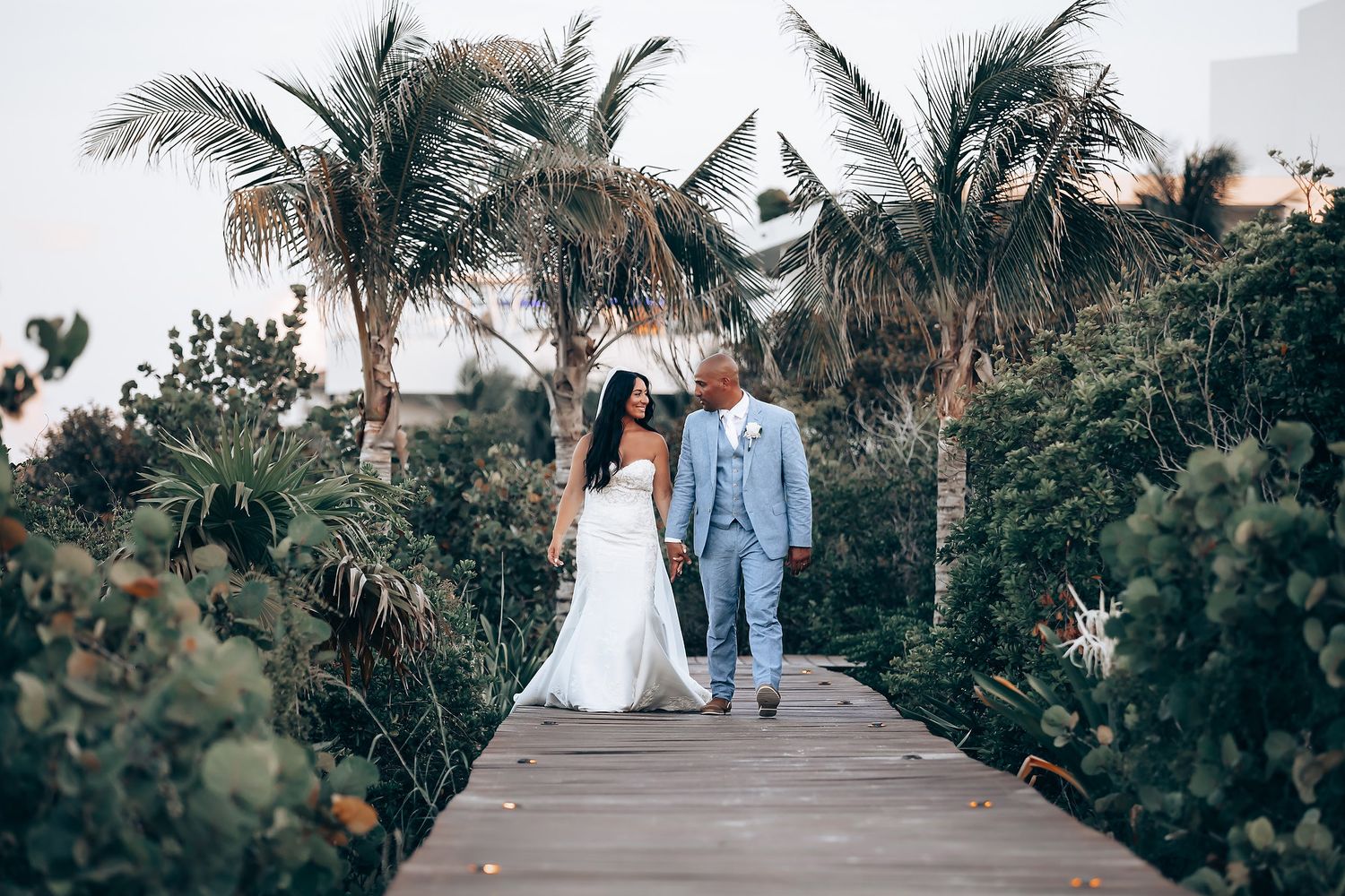 Grand Palladium Costa Mujeres tropical garden wedding photography