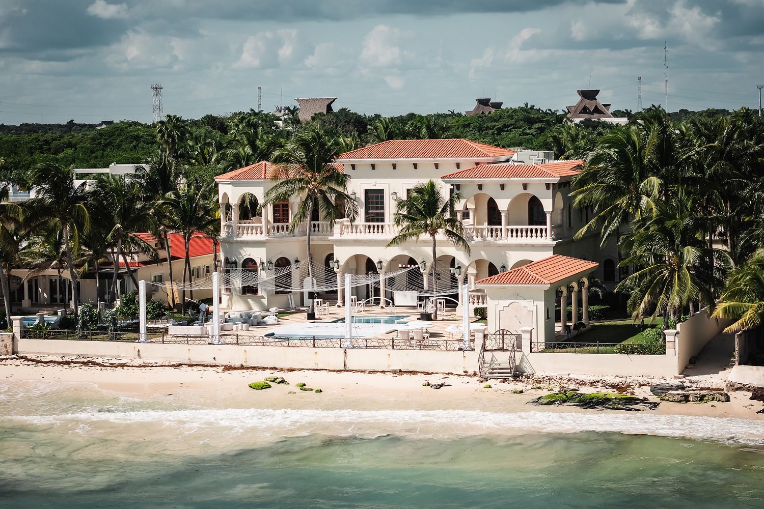 Romantic beachfront wedding at Villa La Joya Riviera Maya