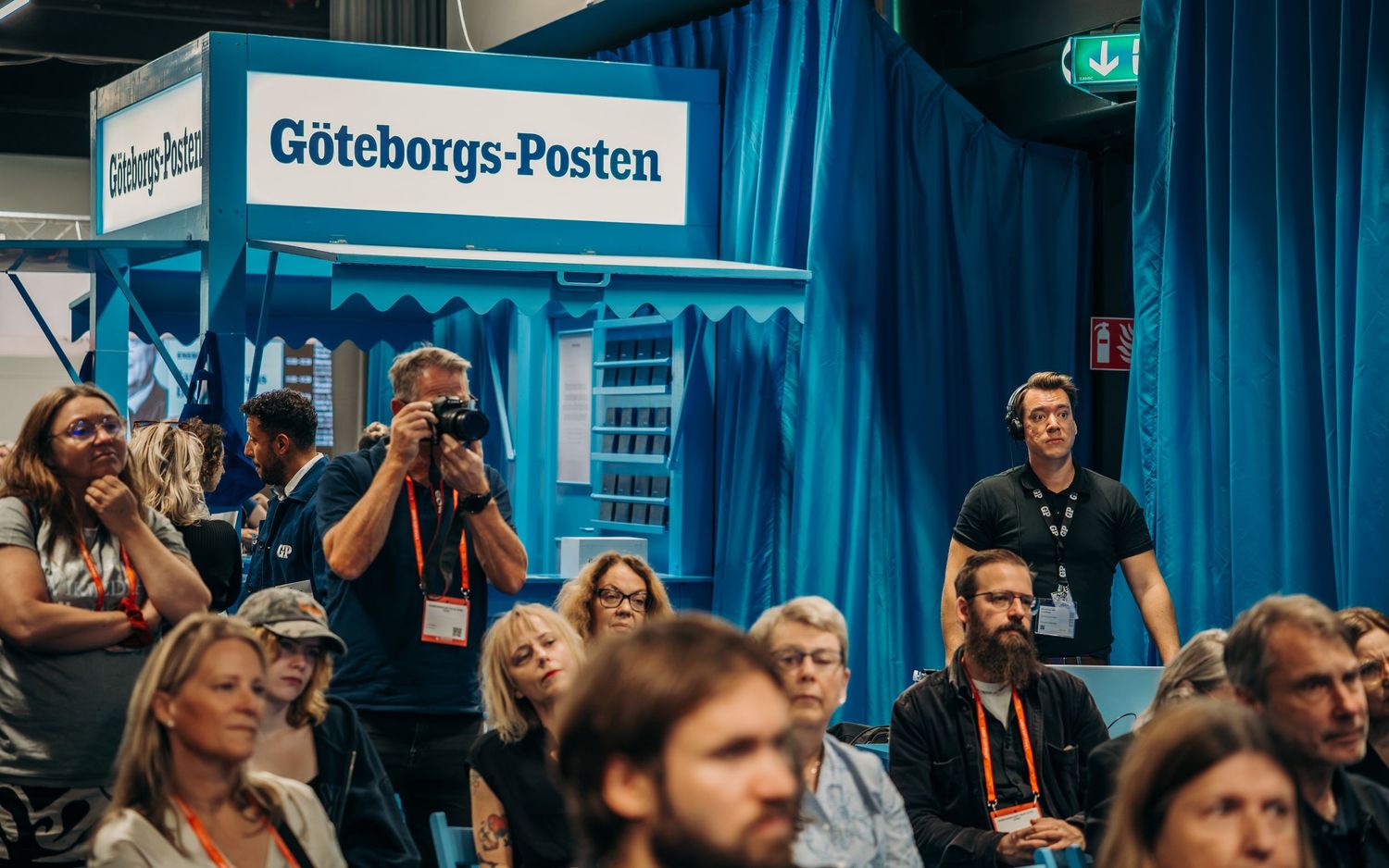 En del av Göteborgs-Postens monter på Bokmässan 2026. Eventfotografering.