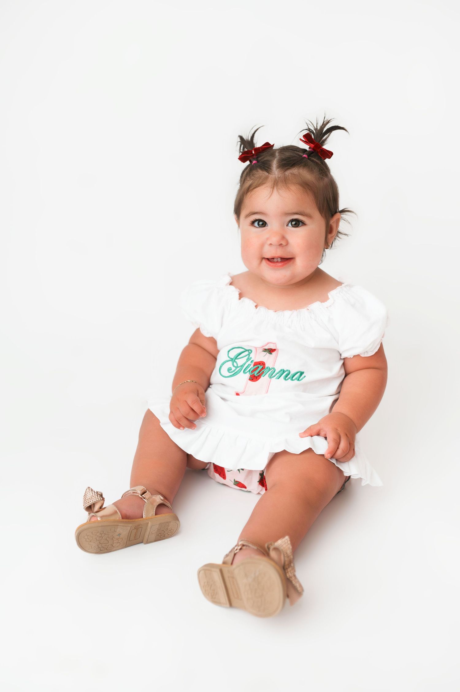 Cake Smash Photography
First Birthday portraits
Lincoln Nebraska