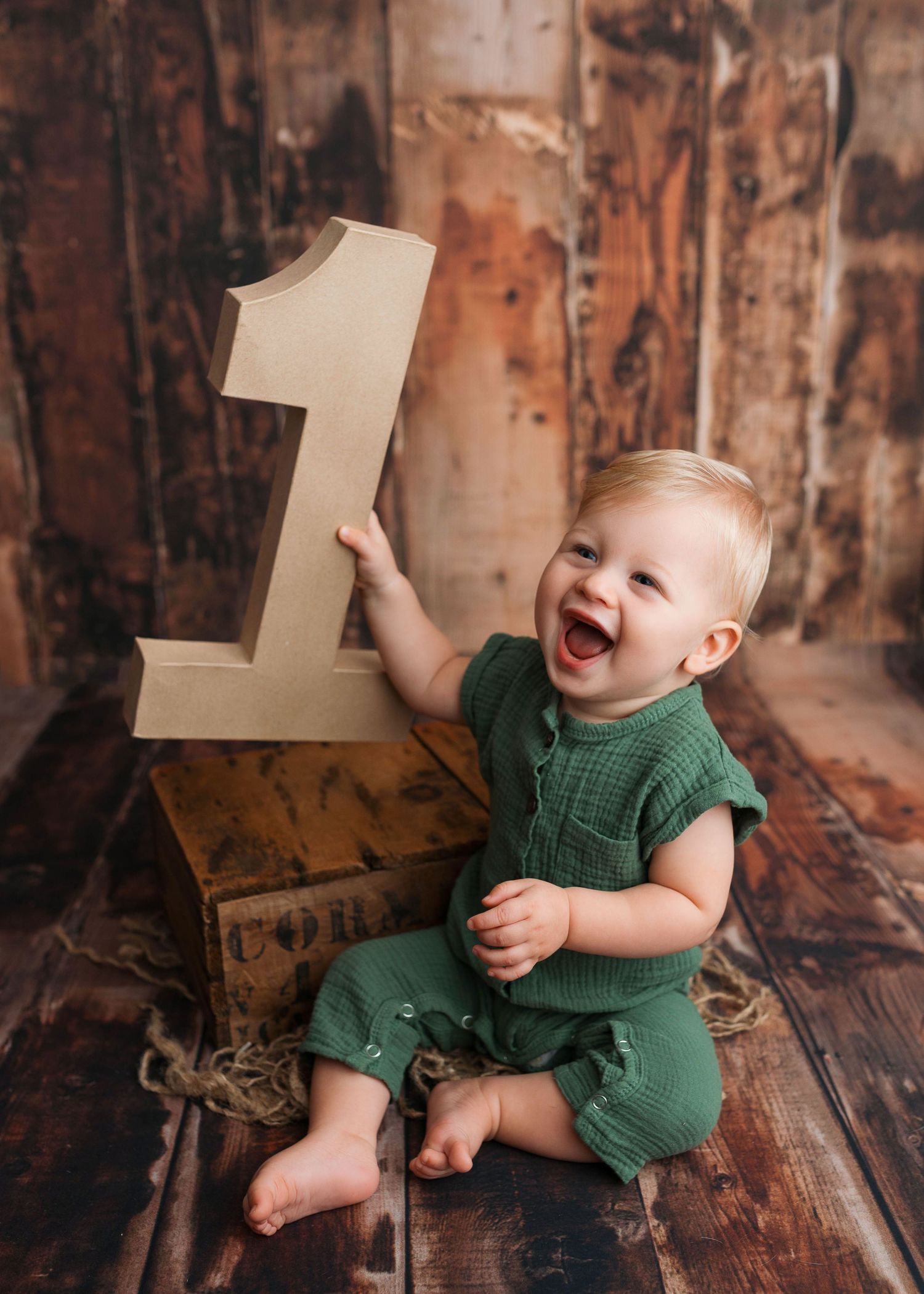 Cake Smash Photography
First Birthday portraits
Lincoln Nebraska