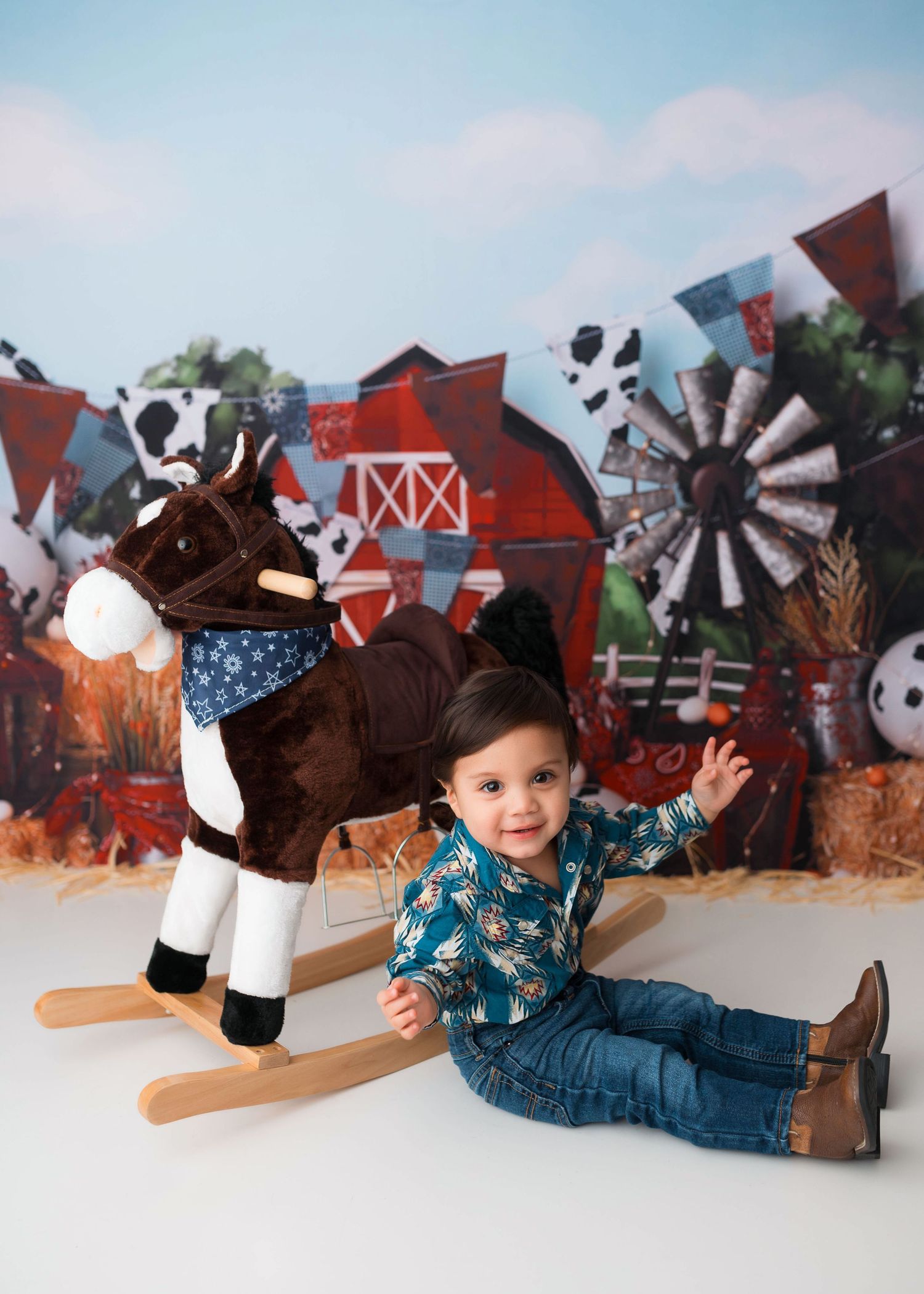 Cake Smash Photography
First Birthday portraits
Lincoln Nebraska