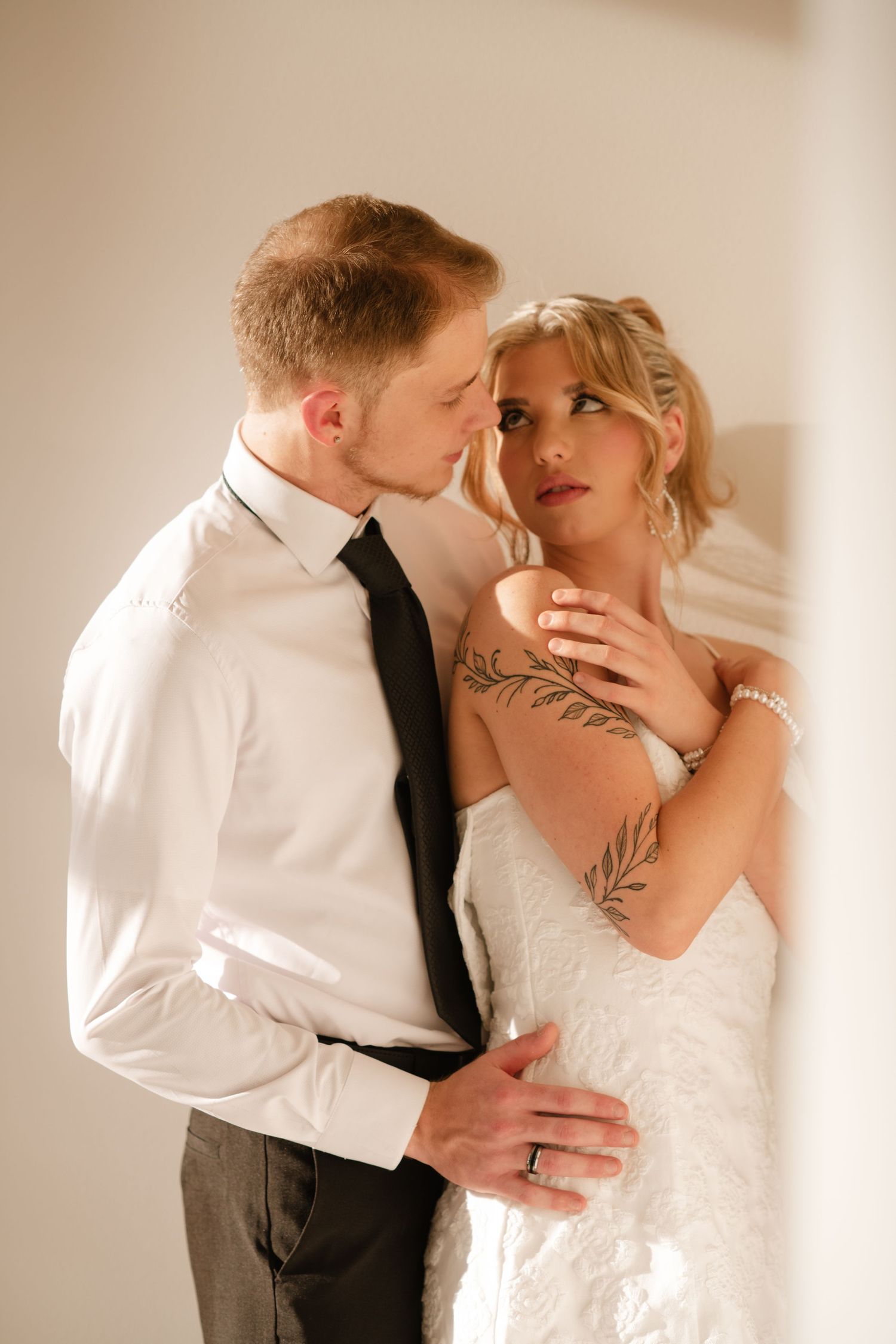 LUXURY  SAVANNAH GEORGIA WEDDING PHOTOGRAPHER