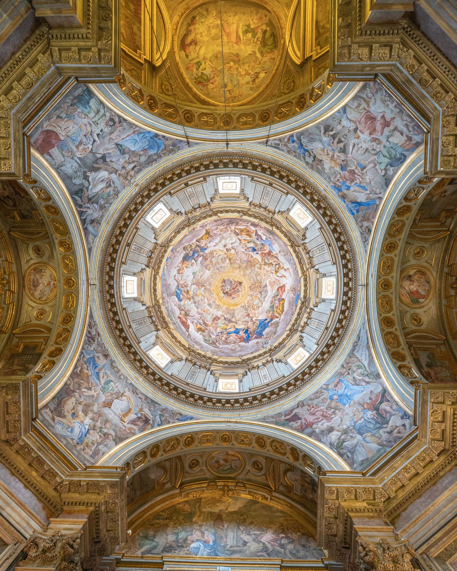 Napoli, foto di arte, beni culturali. Cupola della Cappella di san Gennaro