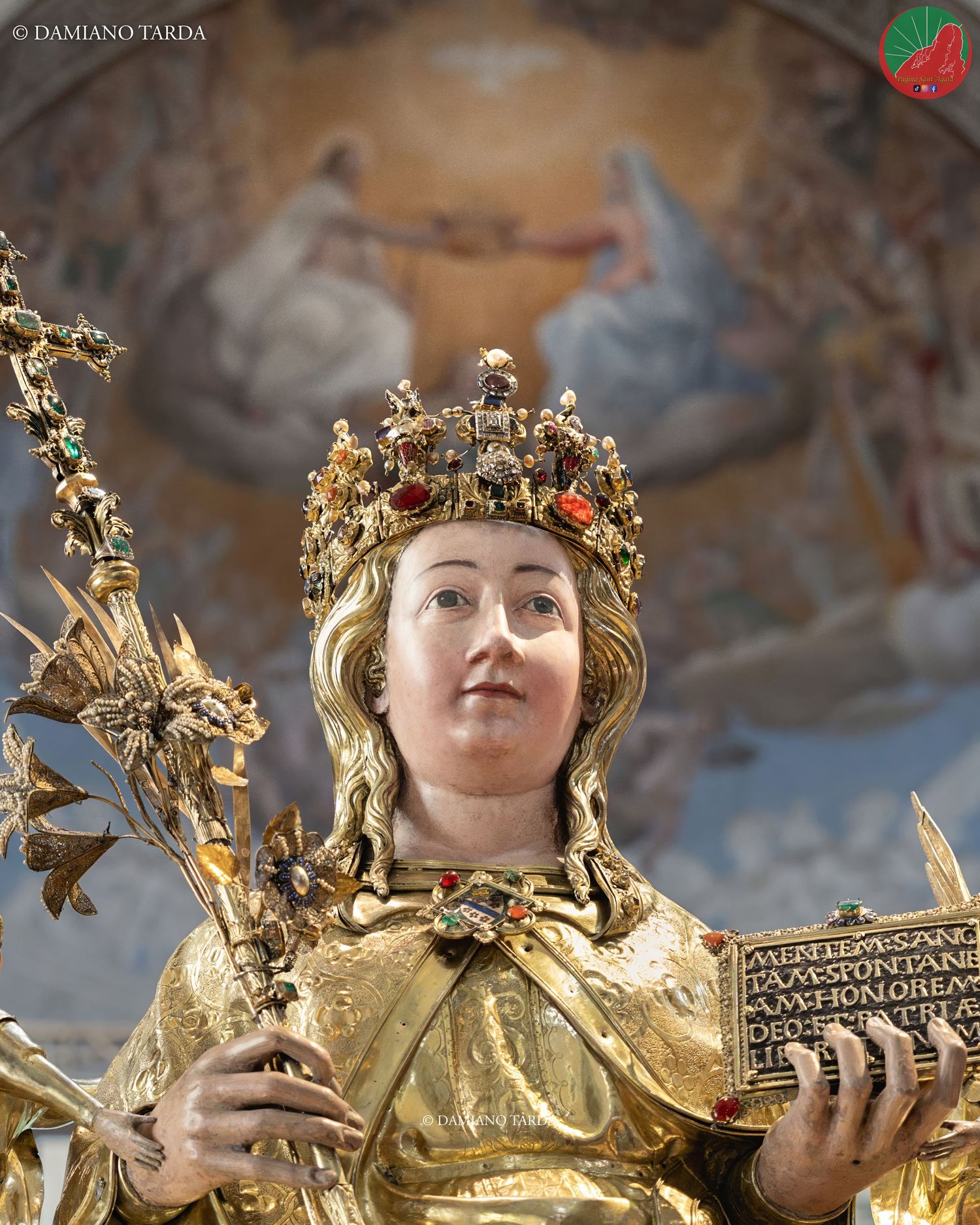 L'incoronazione di Agata. Busto reliquiario post restauro e spoglio degli ex-voto, esposto a Catania il 21 e 22 luglio 2026.