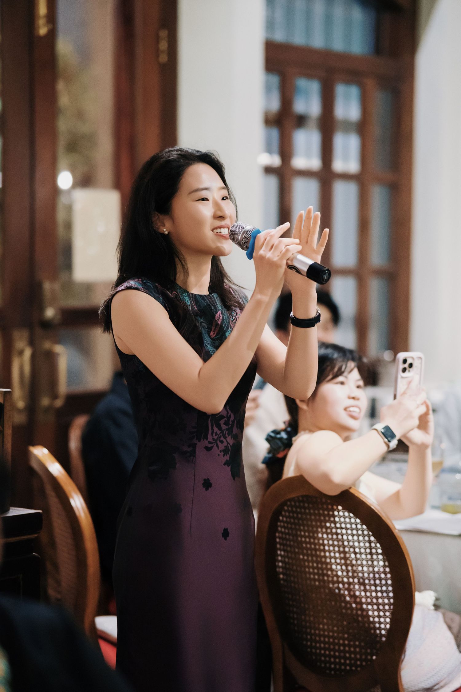 A guest giving a congratulatory speech at a Kebaya Dining Room, Seven Terraces Penang wedding reception