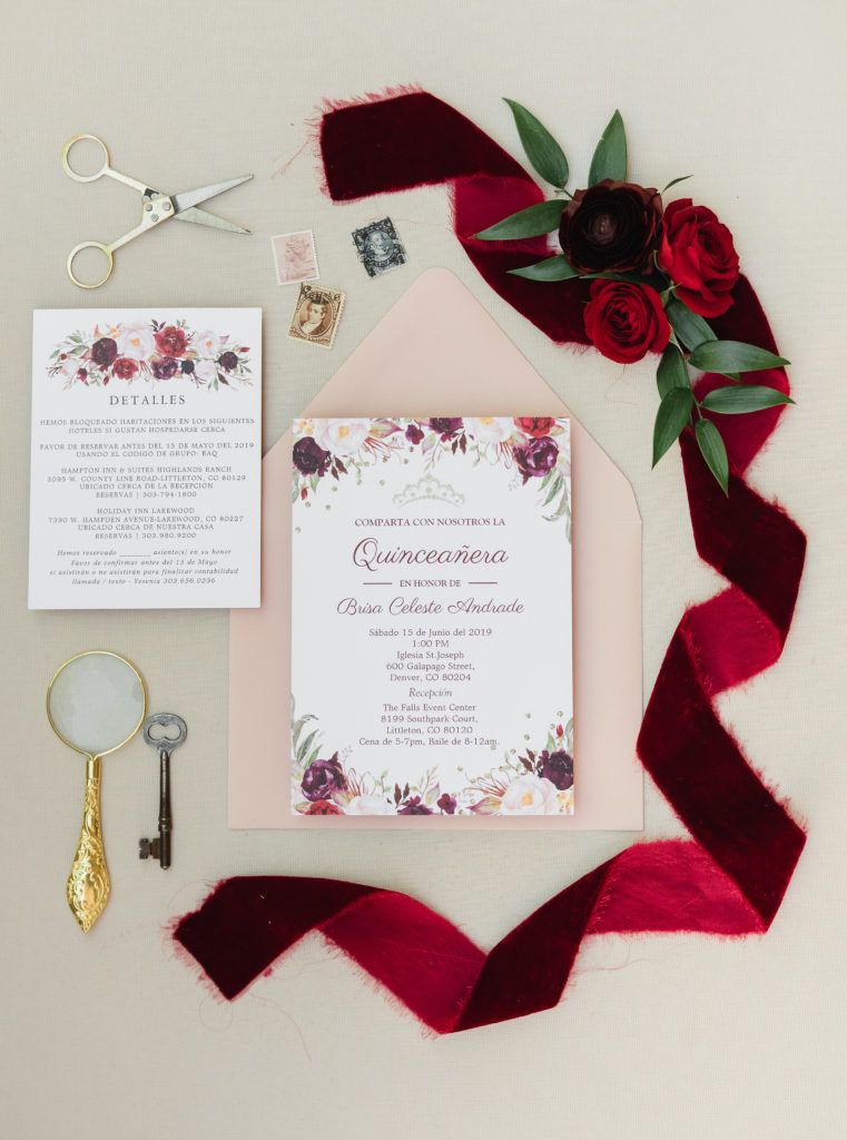 Quince crown ideas, Quince Photos, Quince Flowers, XV photographer, Quinceañera dress