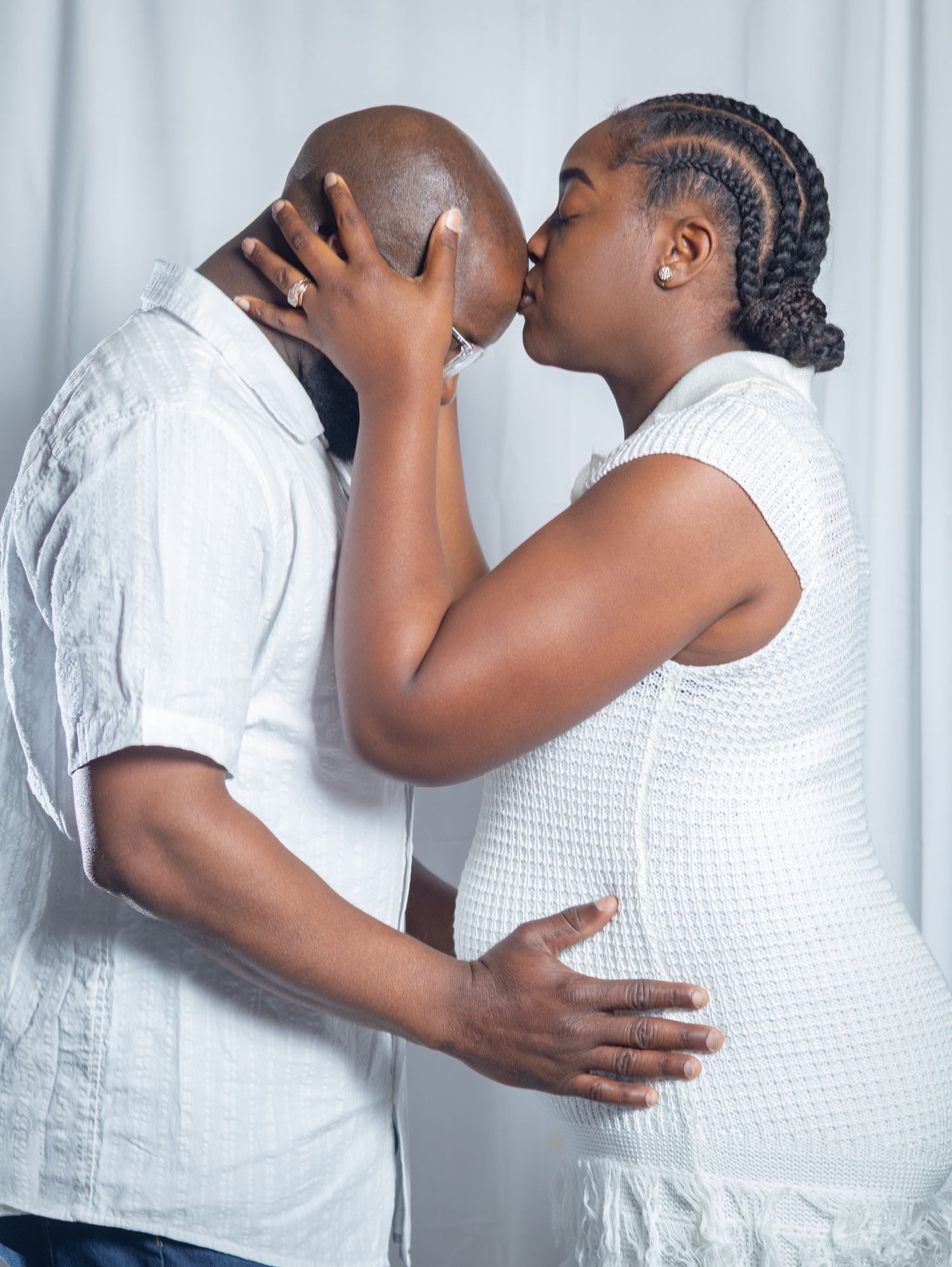 Maternity Shoot by Zmoovy Milestones