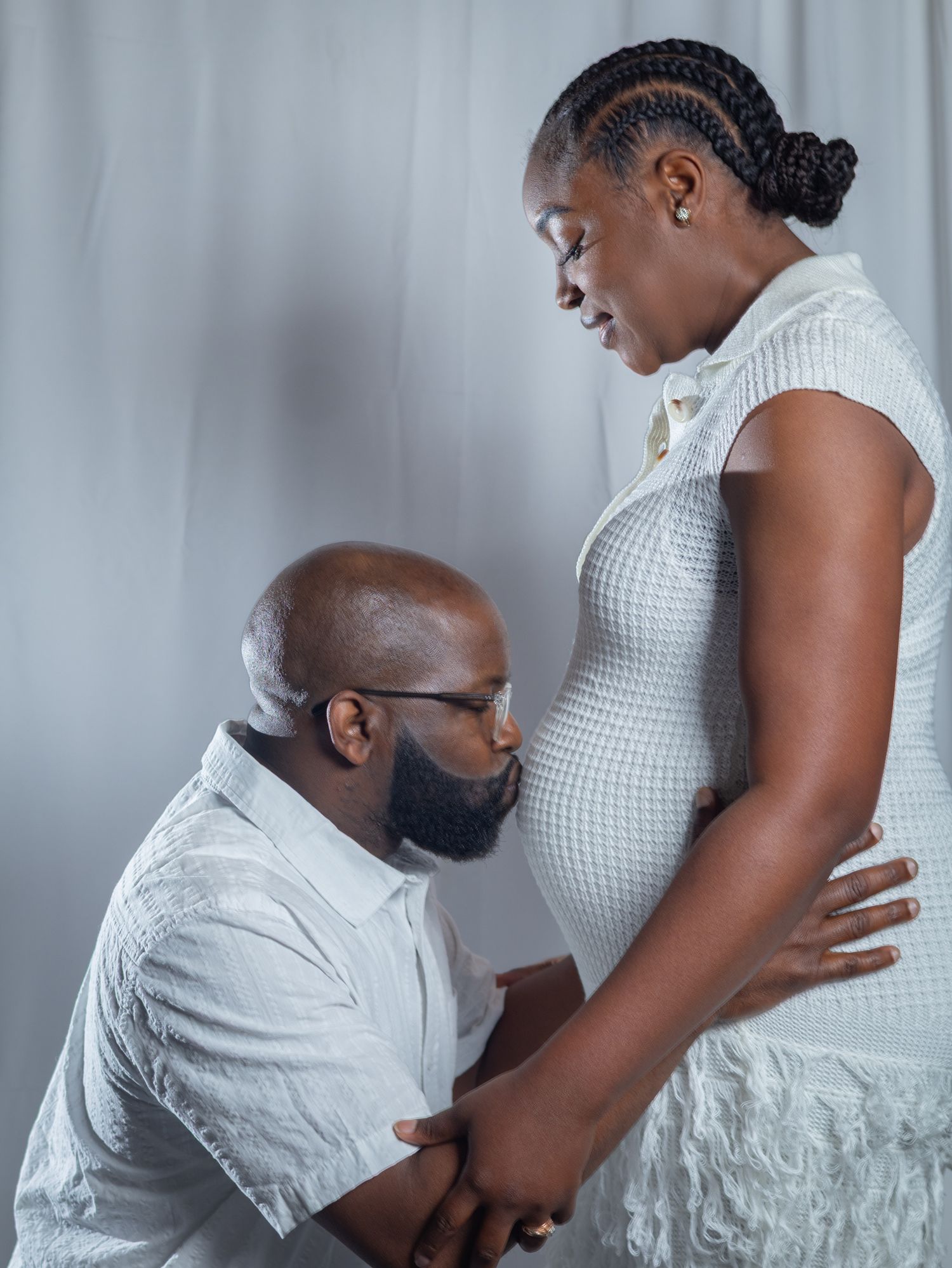 Maternity Shoot by Zmoovy Milestones
