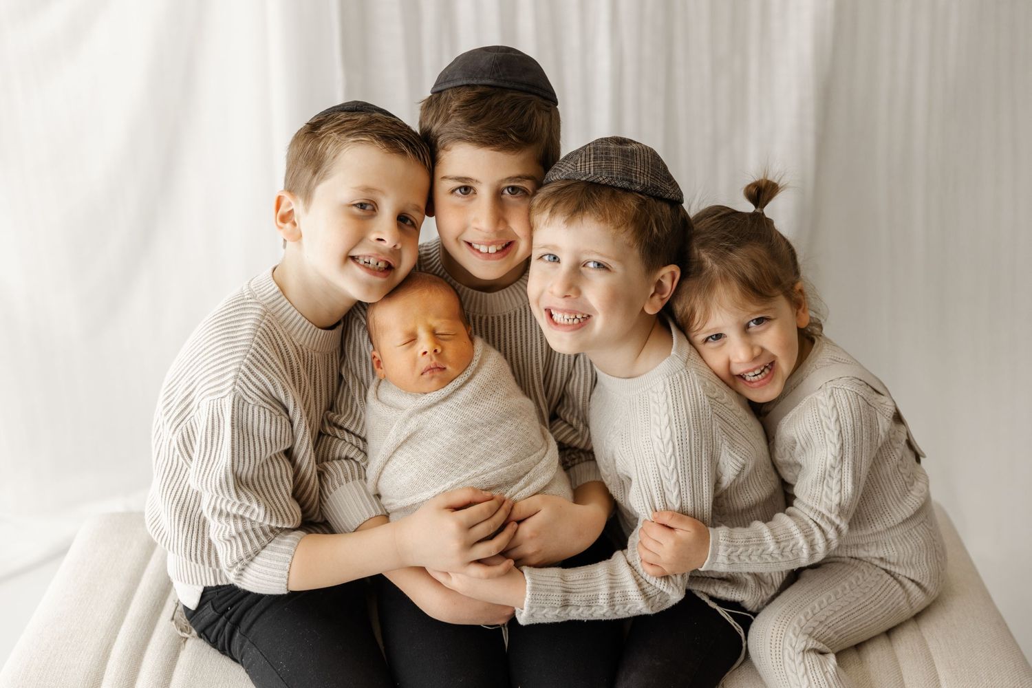 Minneapolis newborn photographer