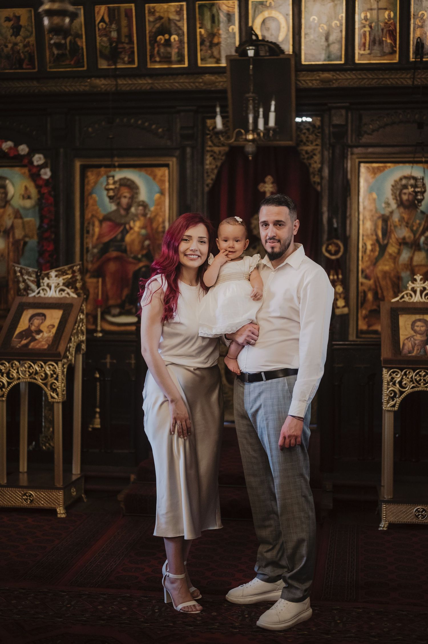 Фотограф за кръщене, заснемане на кръщене, фотограф свето кръщене, снимки на кръщене, карина беновска, фотограф софия, документален фотограф