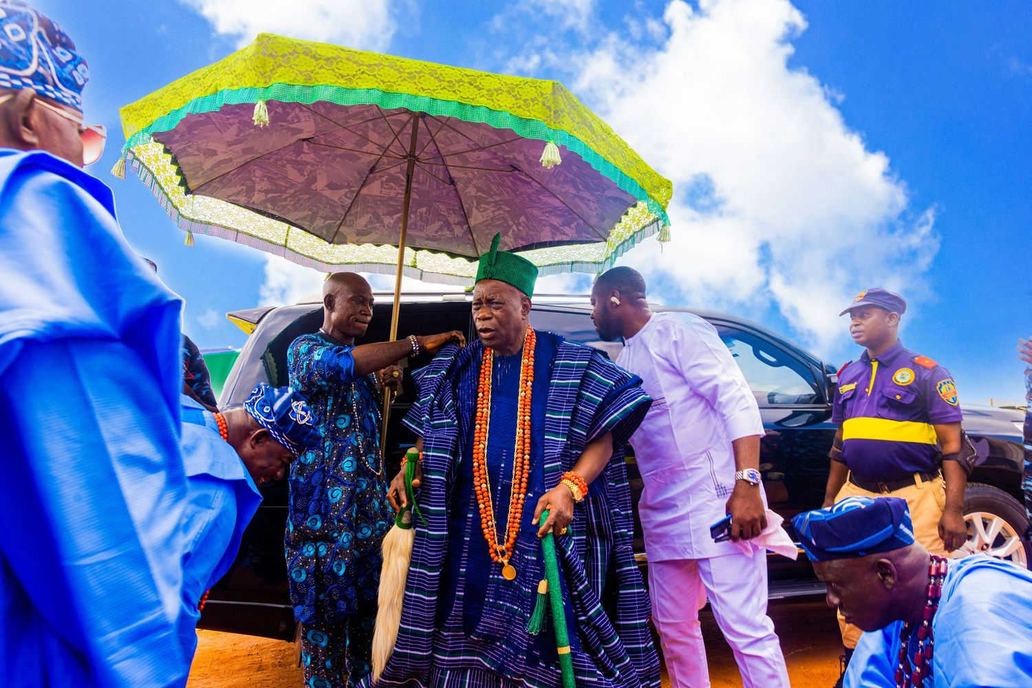 HRH Kamorudeen Ishola Animashaun arriving at the Ojude Oba Epe 2025