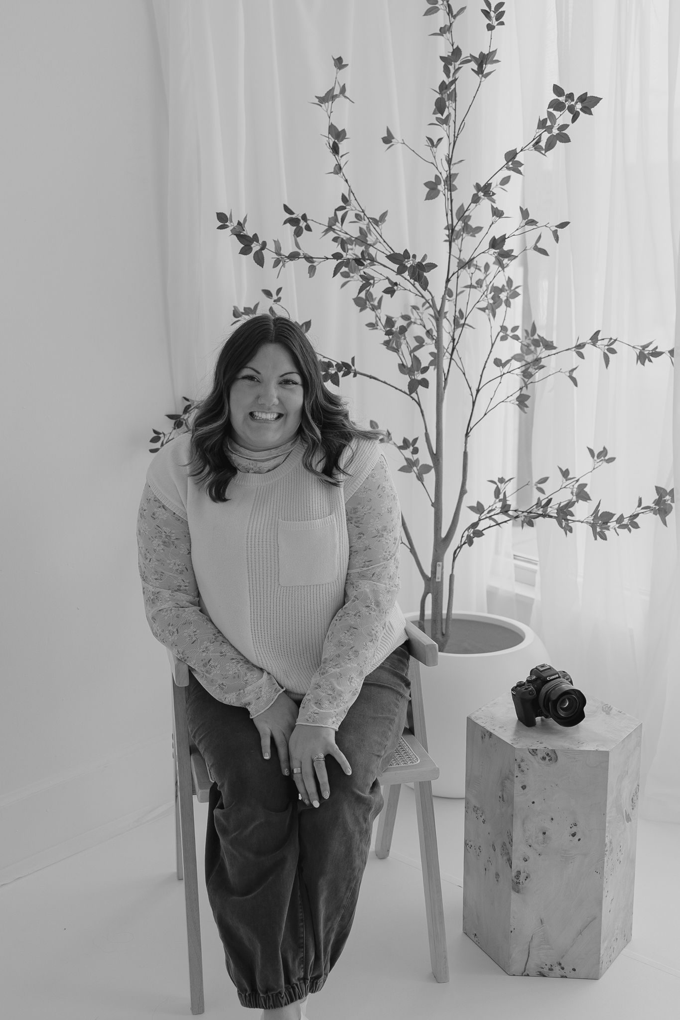Brooke Diehl, Indiana photographer specializing in weddings, newborn, and portrait photography