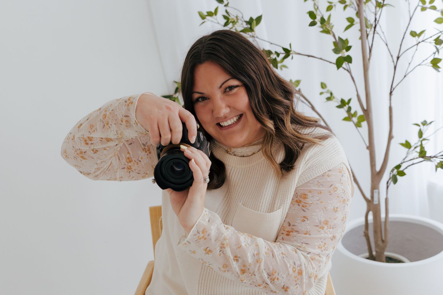 Brooke Diehl, Indiana photographer specializing in weddings, newborn, and portrait photography