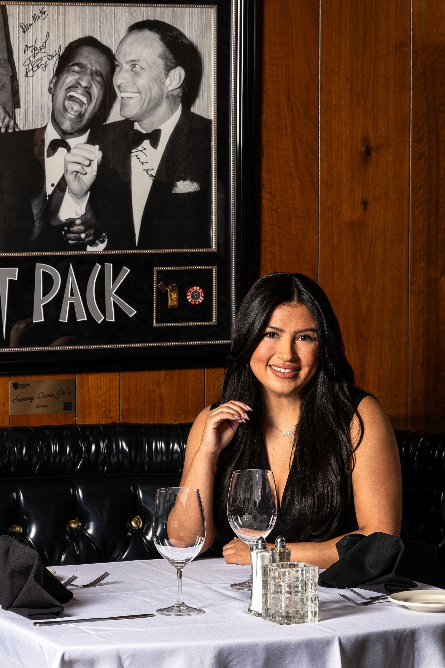 Las Vegas headshot photographer.  Las vegas business headshot photographer. Las Vegas headshot photography