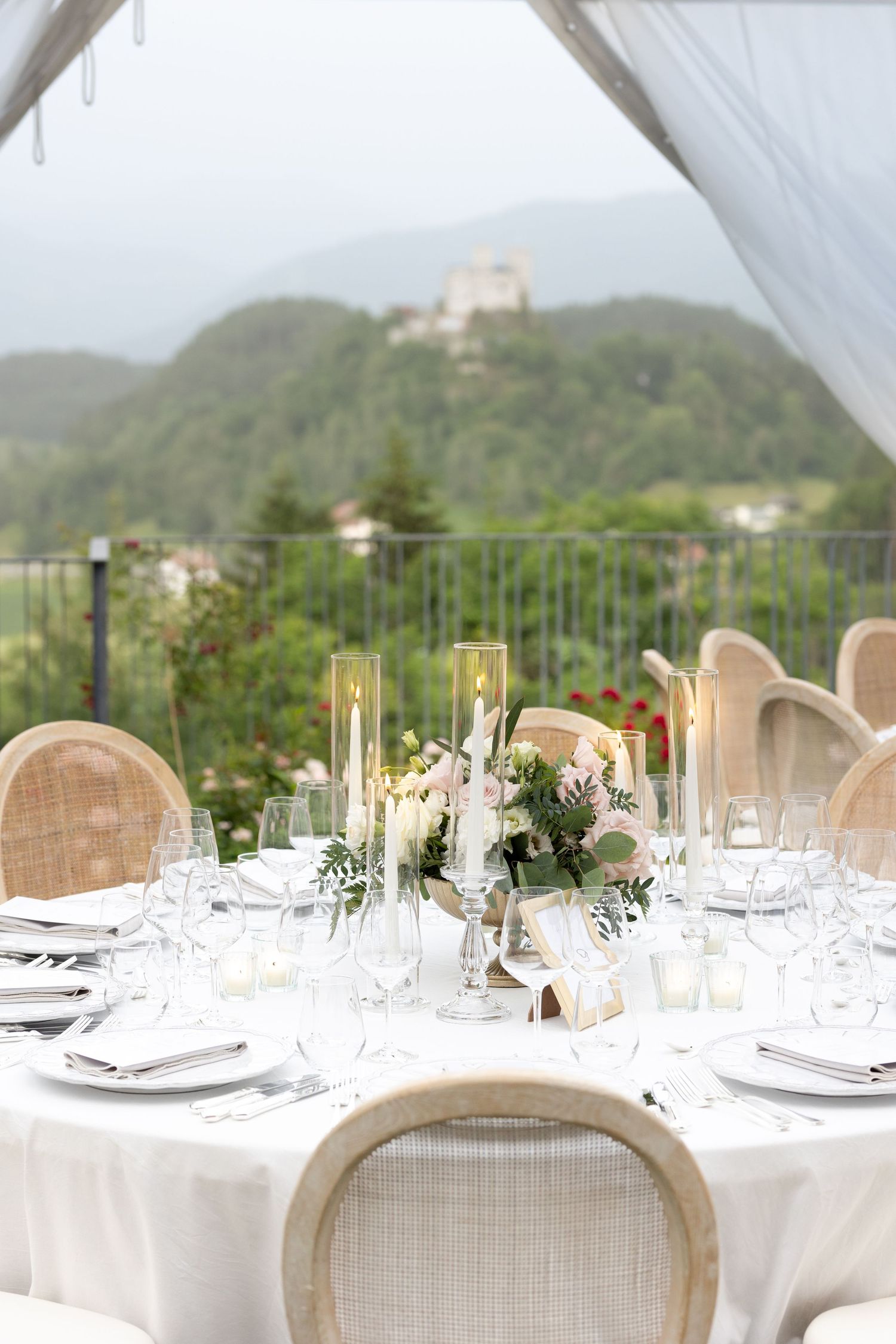 Hochzeit von Christoph Gröner im Hotel Arieshof in Bozen, Dolomiten Südtirol. Hochzeitsfotograf Dolomiten. Hochzeitsfotograf Südtirol