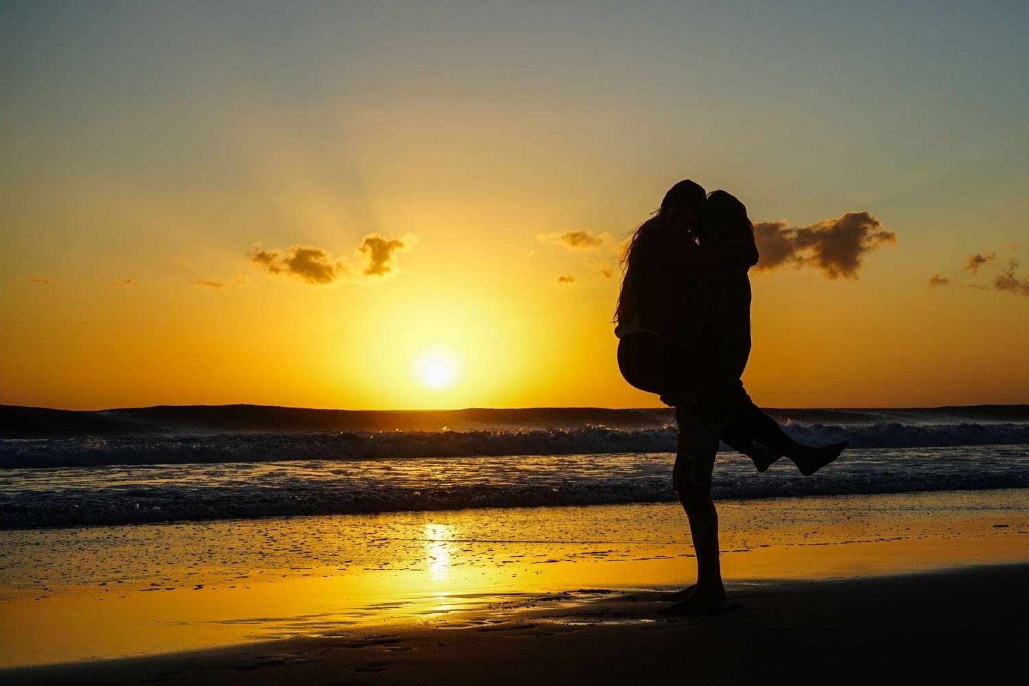 Eloping at sunset in Baja California, Mexico