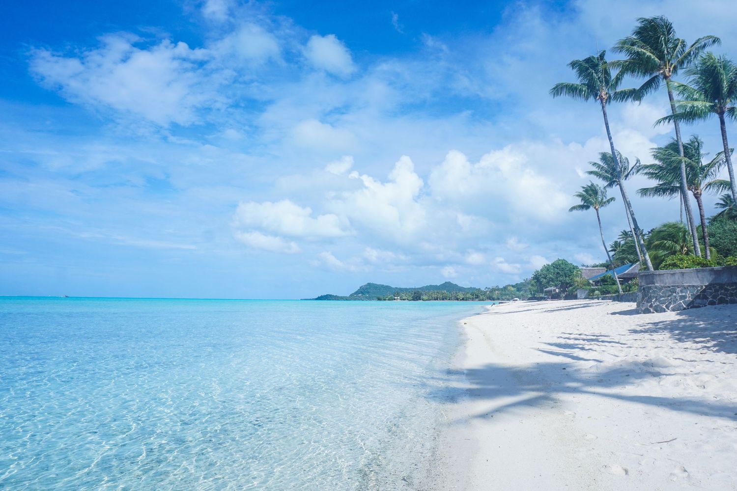 Beautiful peaceful beach in Bora Bora for elopement