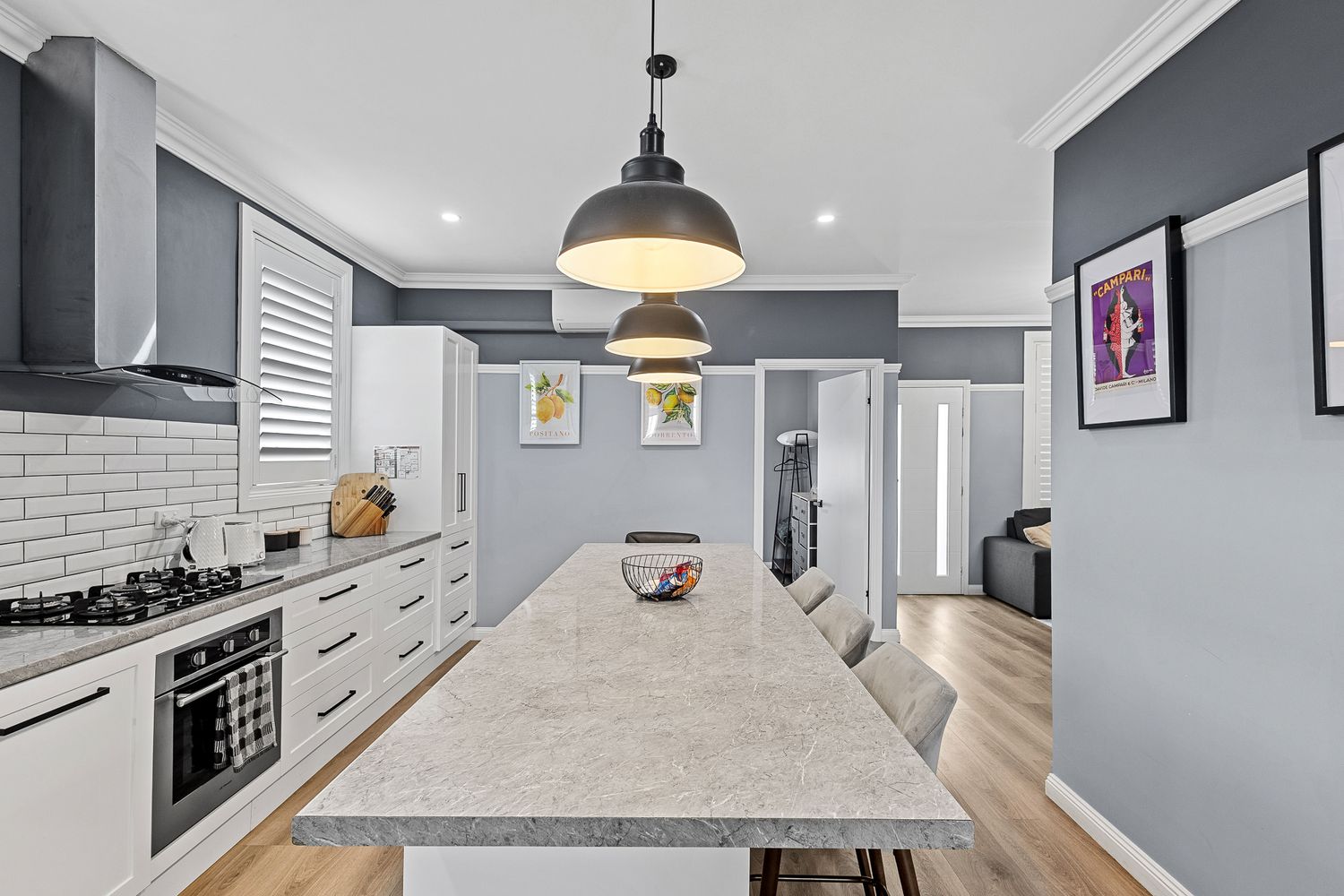 Image of a holiday rental kitchen/dining room.