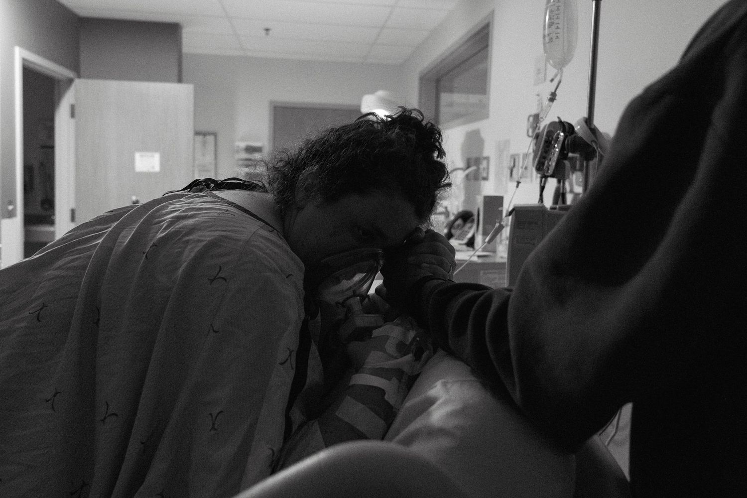 Birth photography in Regina, Saskatchewan documenting natural, hospital and home births across Saskatchewan.