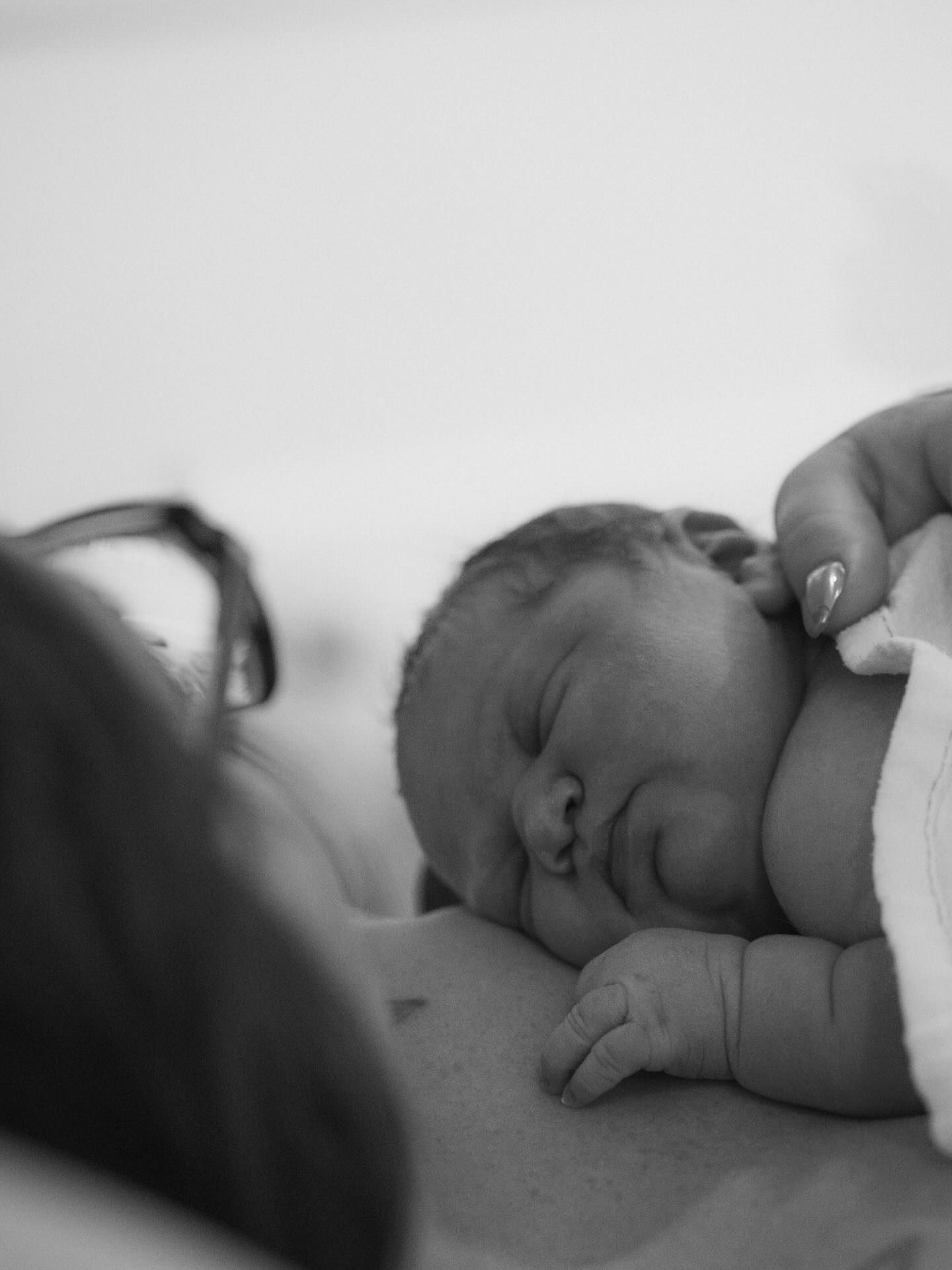 Birth photography in Regina, Saskatchewan documenting natural, hospital and home births across Saskatchewan and the Canadian Prairies.