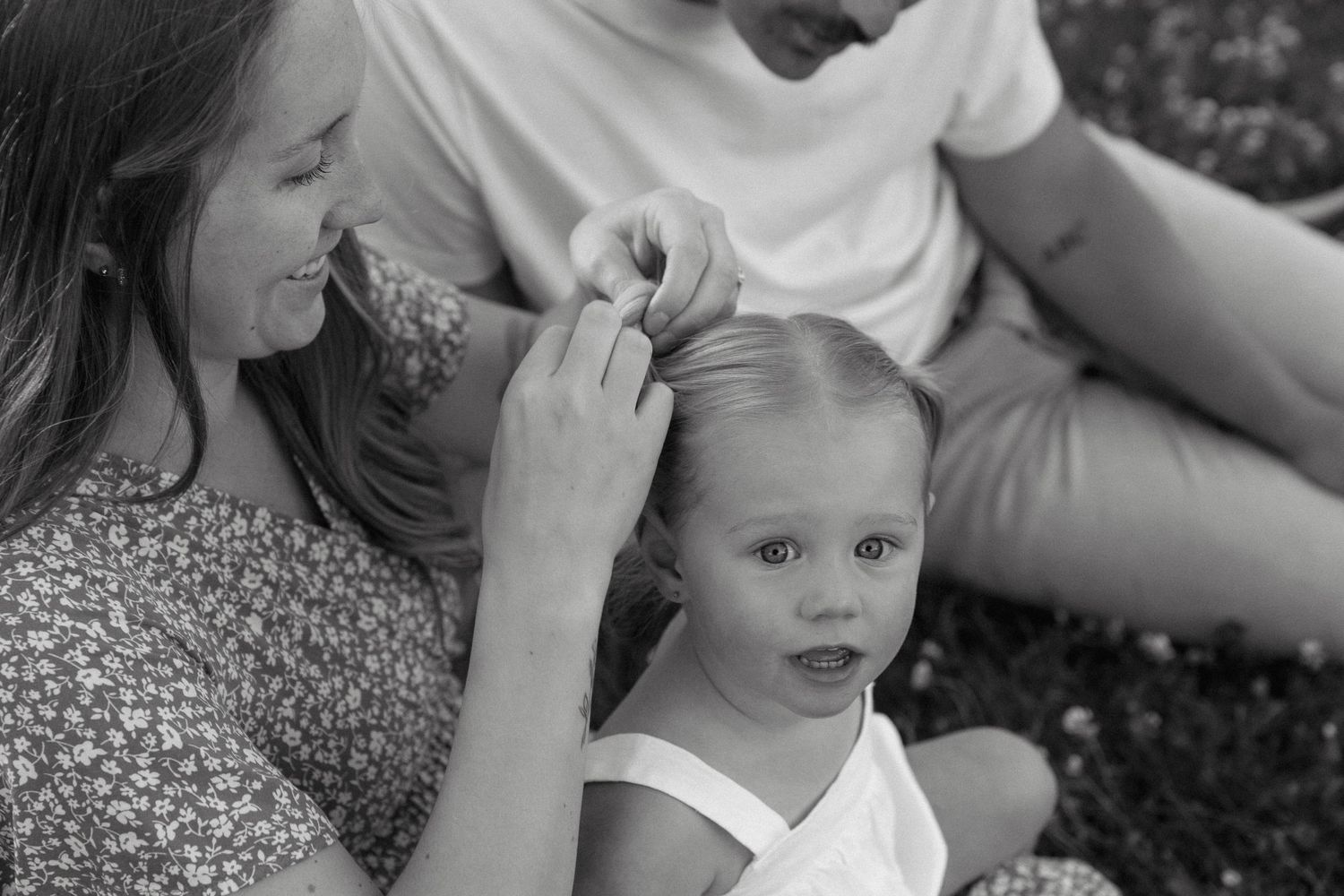 Family photography in Regina, Saskatchewan celebrating motherhood and families with natural, timeless portraits across Saskatchewan.