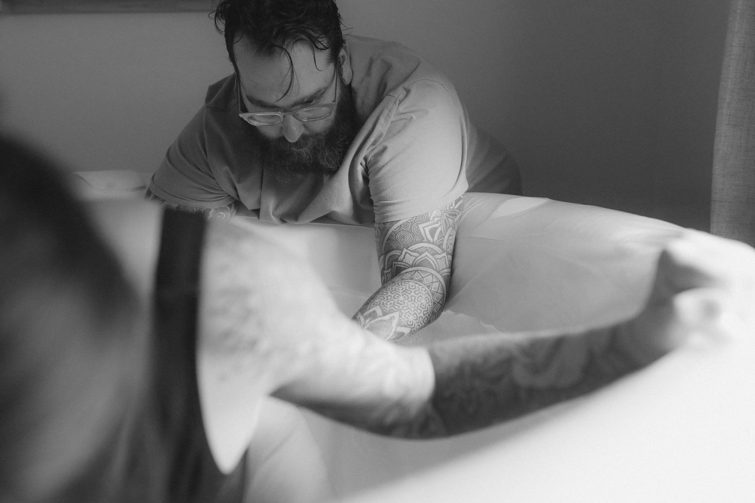 Birth photography in Regina, Saskatchewan documenting natural, hospital and home births across Saskatchewan and the Canadian Prairies.
