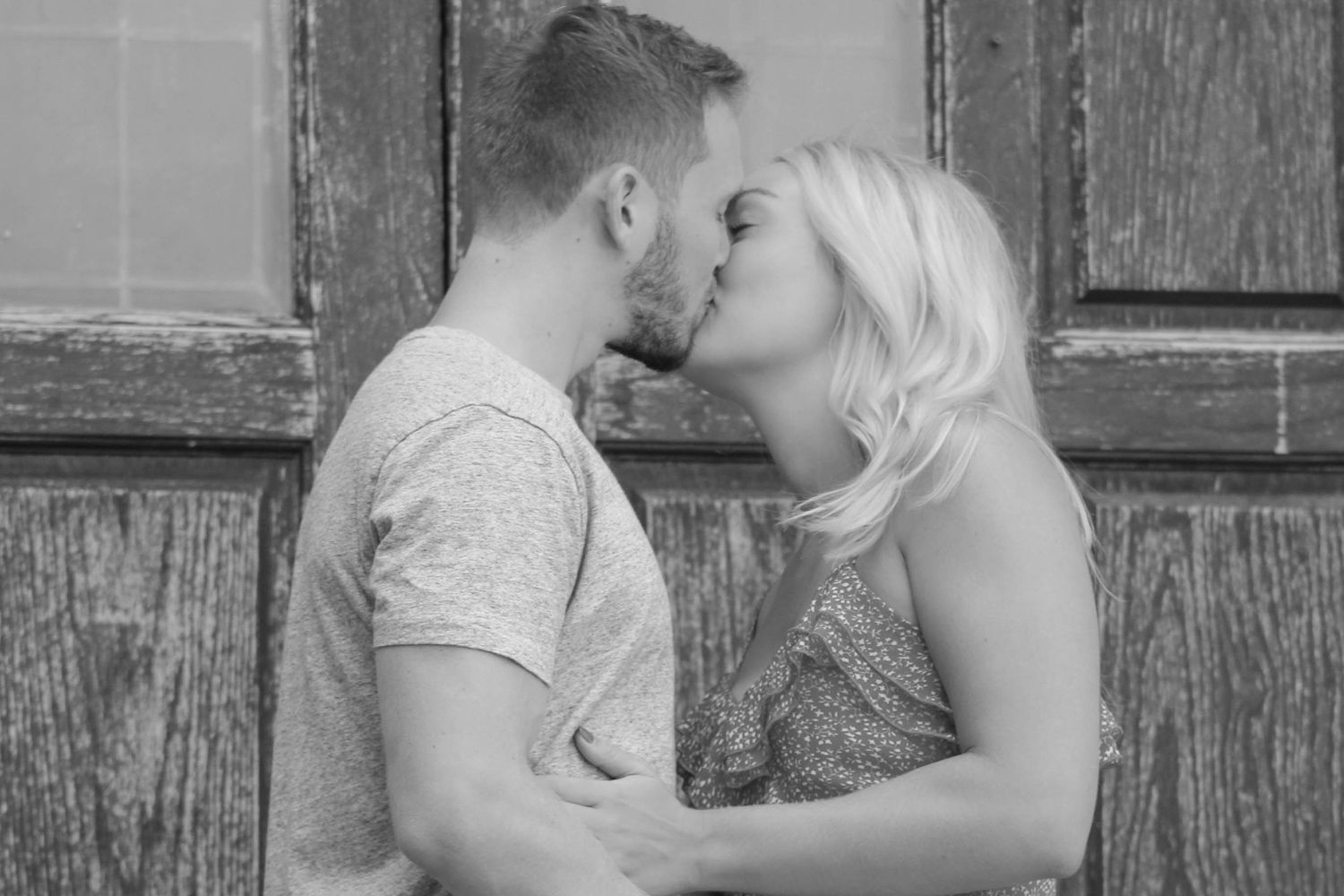 Couples, love, engagements, and anniversary photography.  Love Language Photography.  Couples, love.
