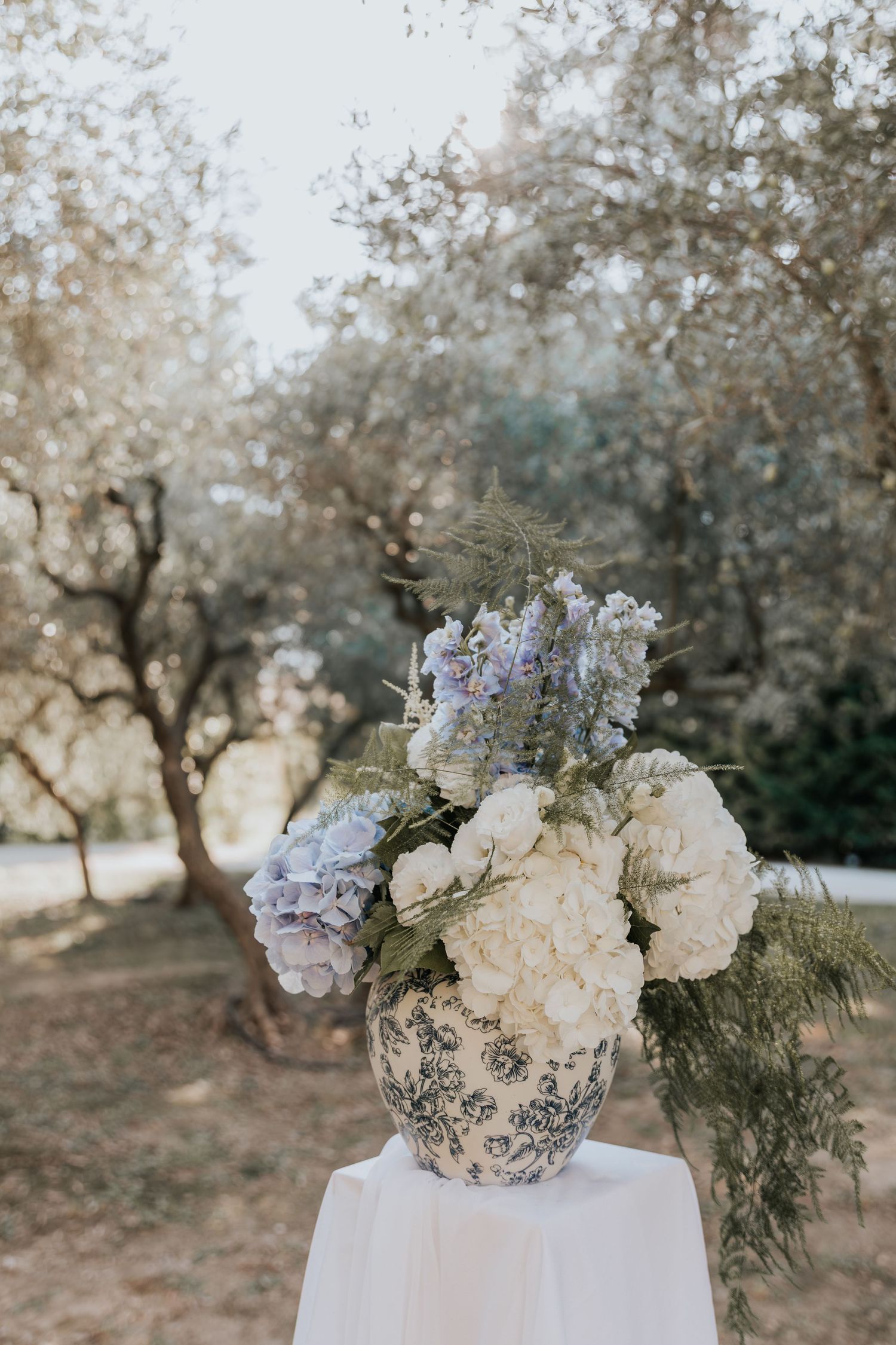 florals at Le Petit Roulet wedding venue