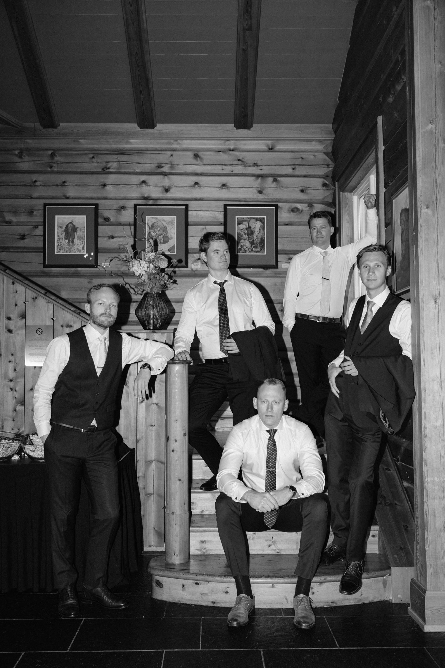 Editorial wedding photographer