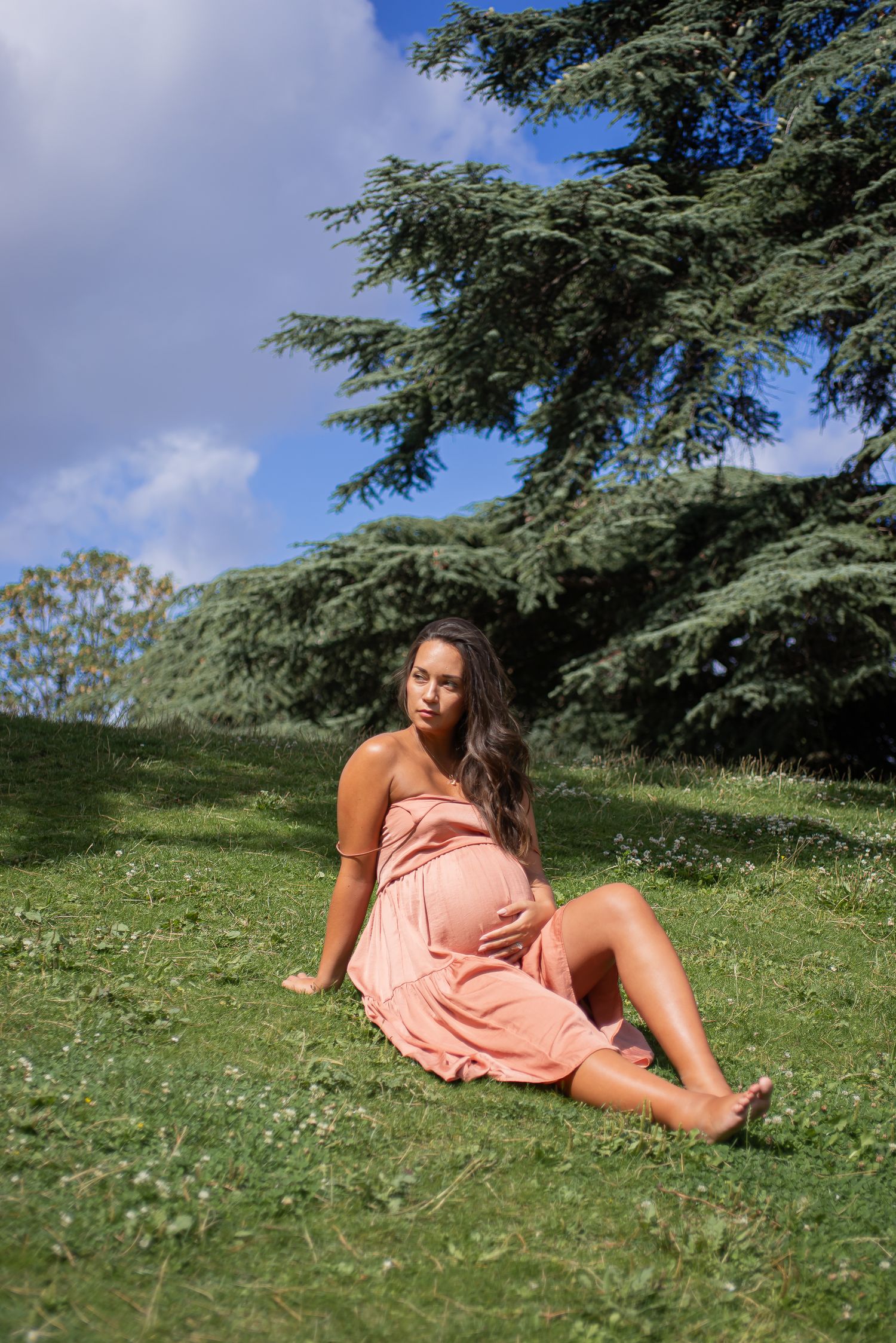 Portrait Paris Pregnancy - Aesthetic Paris - Paulie Delic Portrait
