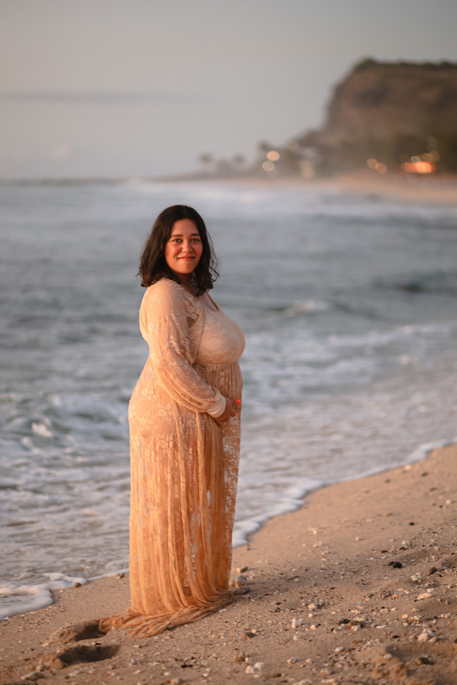 Portrait Paris Pregnancy - Aesthetic Paris - Paulie Delic Portrait