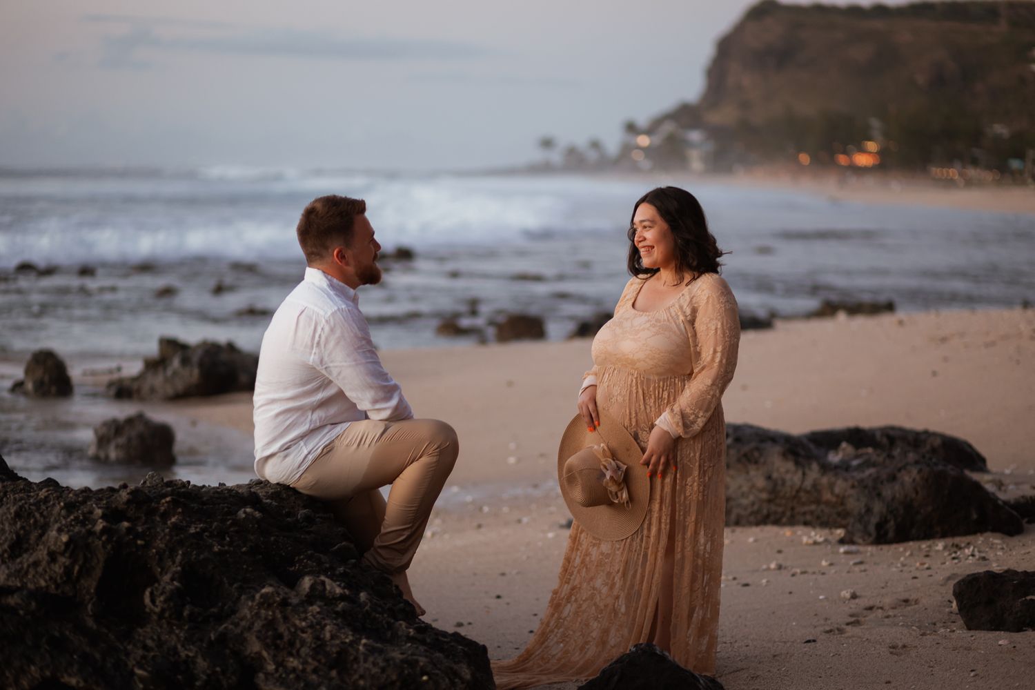 Portrait Paris Pregnancy - Aesthetic Paris - Paulie Delic Portrait