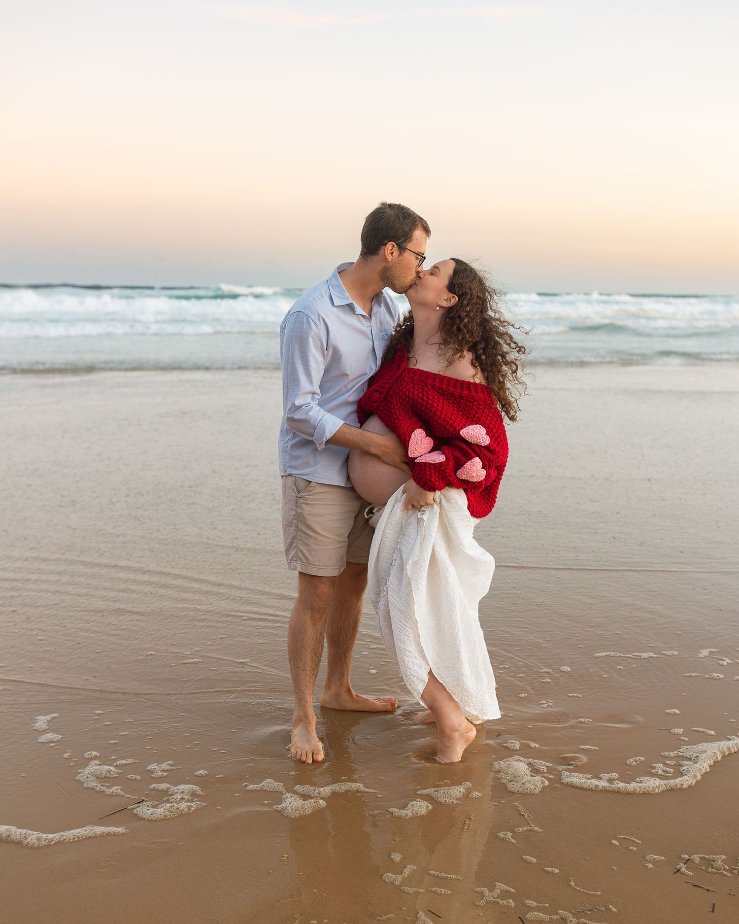 Maternity redhead beach