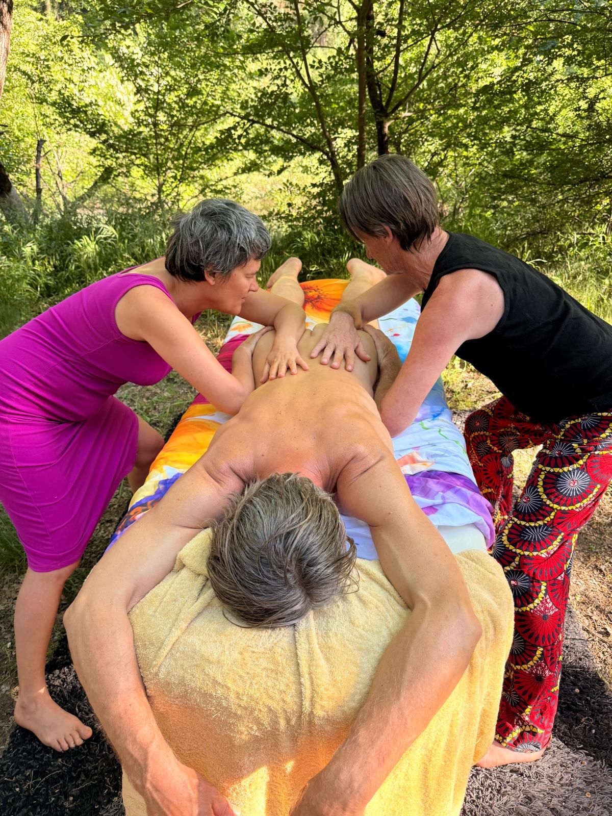 massage à quatre mains en plein air