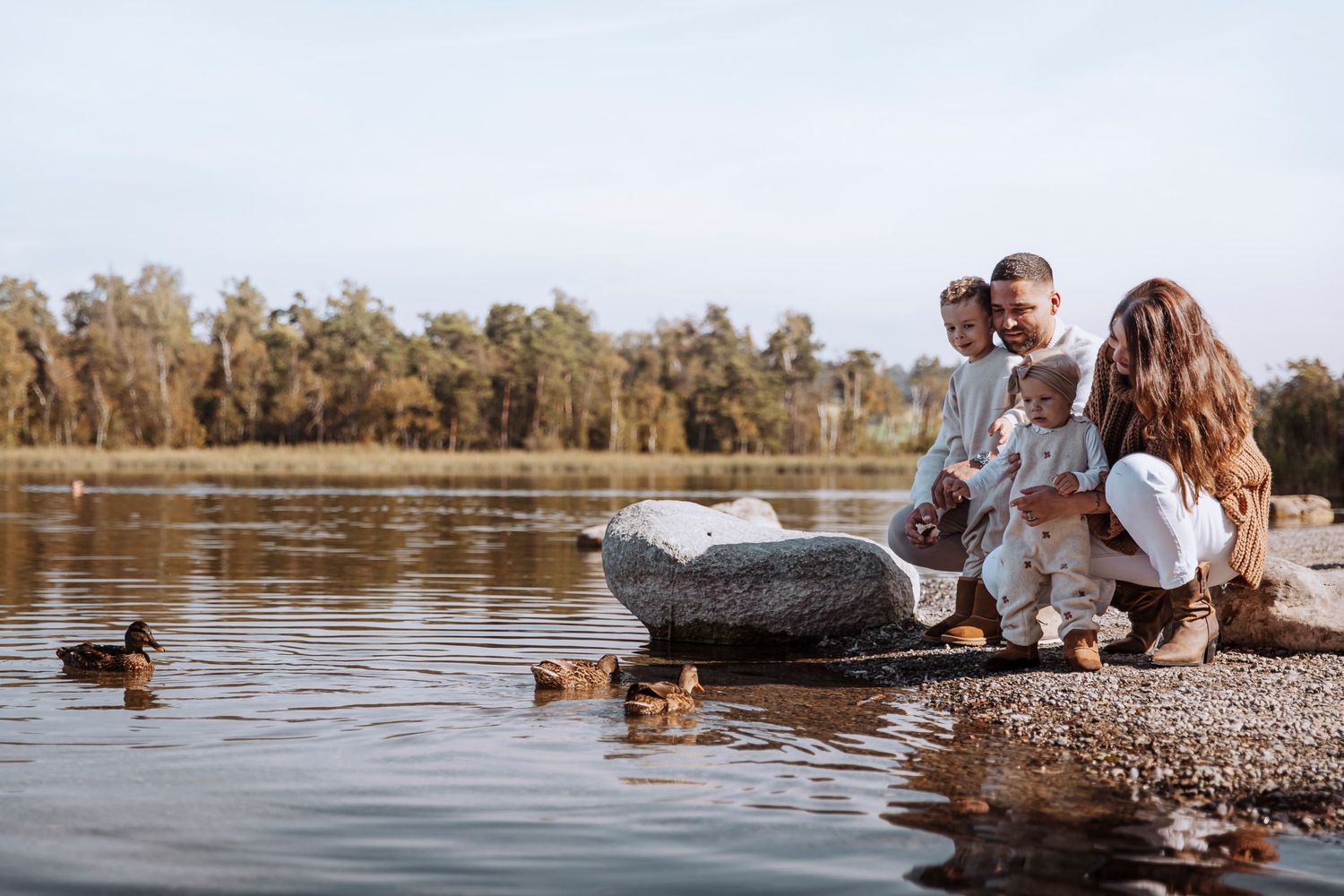 Zürich family photography capturing natural and timeless moments. Zeitlose und natürliche Familien-Fotografie in Zürich.