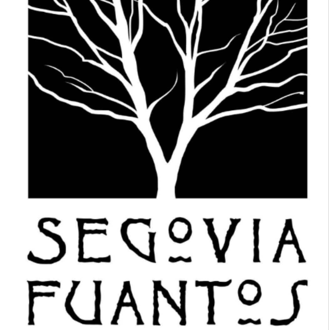 Minimalist black and white tree silhouette logo for Segovia Fuantos.
