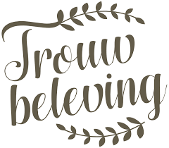 Decorative text design reading Trouw beleving with leaf ornaments.
