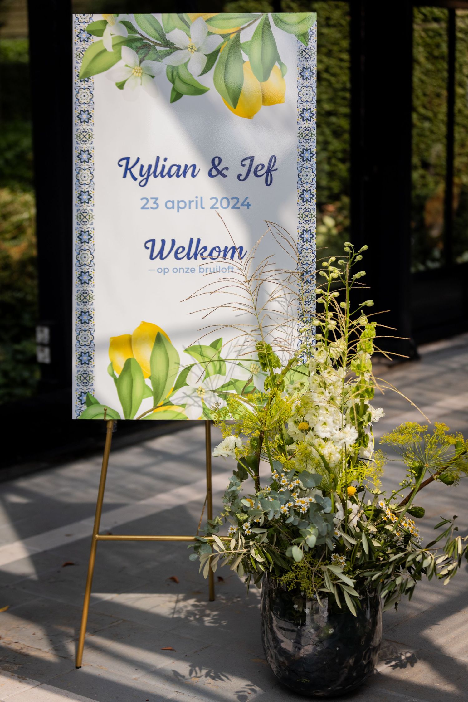Photos by Jill - prachtig drukwerk dat het thema op jullie bruiloft compleet maakt