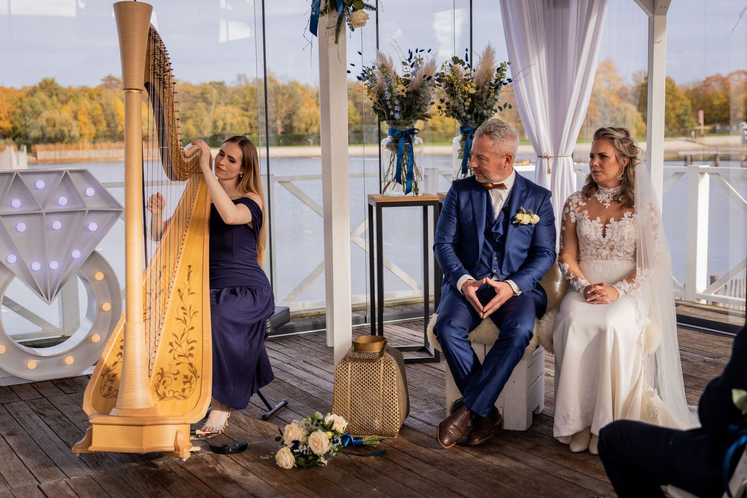 Photos by Jill - trouwfotograaf Limburg - Prachtige trouwlocatie: Degreez in Panheel