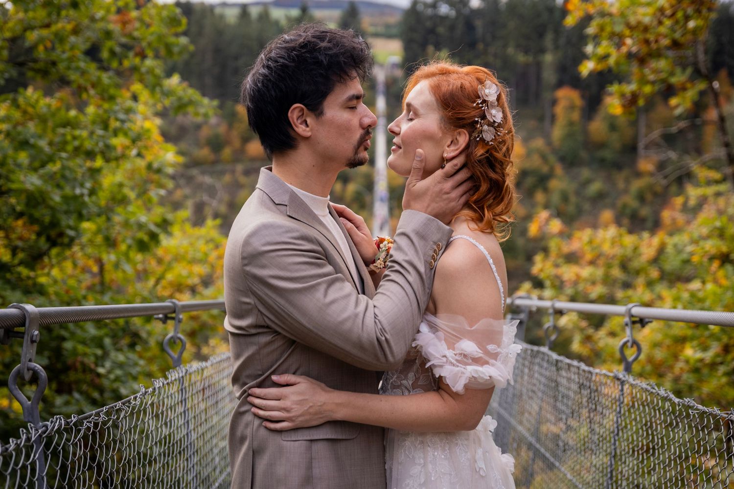 Photos by Jill - Jullie trouwfotograaf voor jullie kleurrijke, romantische en tijdloze trouwfoto's, ook in het buitenland