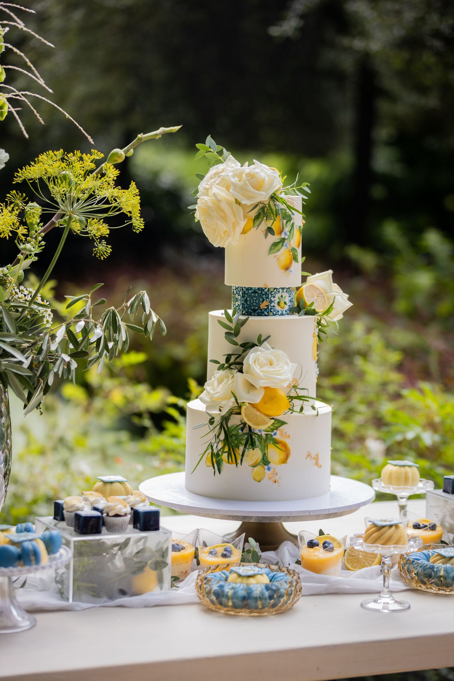 Photos by Jill - Heerlijke bruidstaart die perfect is afgestemd op het Italiaanse thema gedurende jullie bruiloft