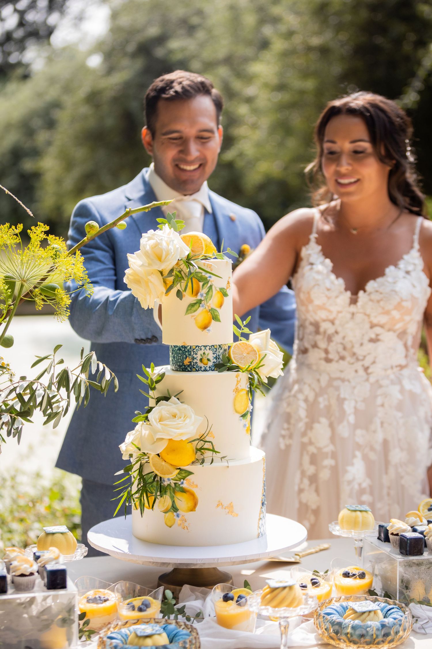 Photos by Jill - Heerlijke bruidstaart die perfect is afgestemd op het Italiaanse thema gedurende jullie bruiloft