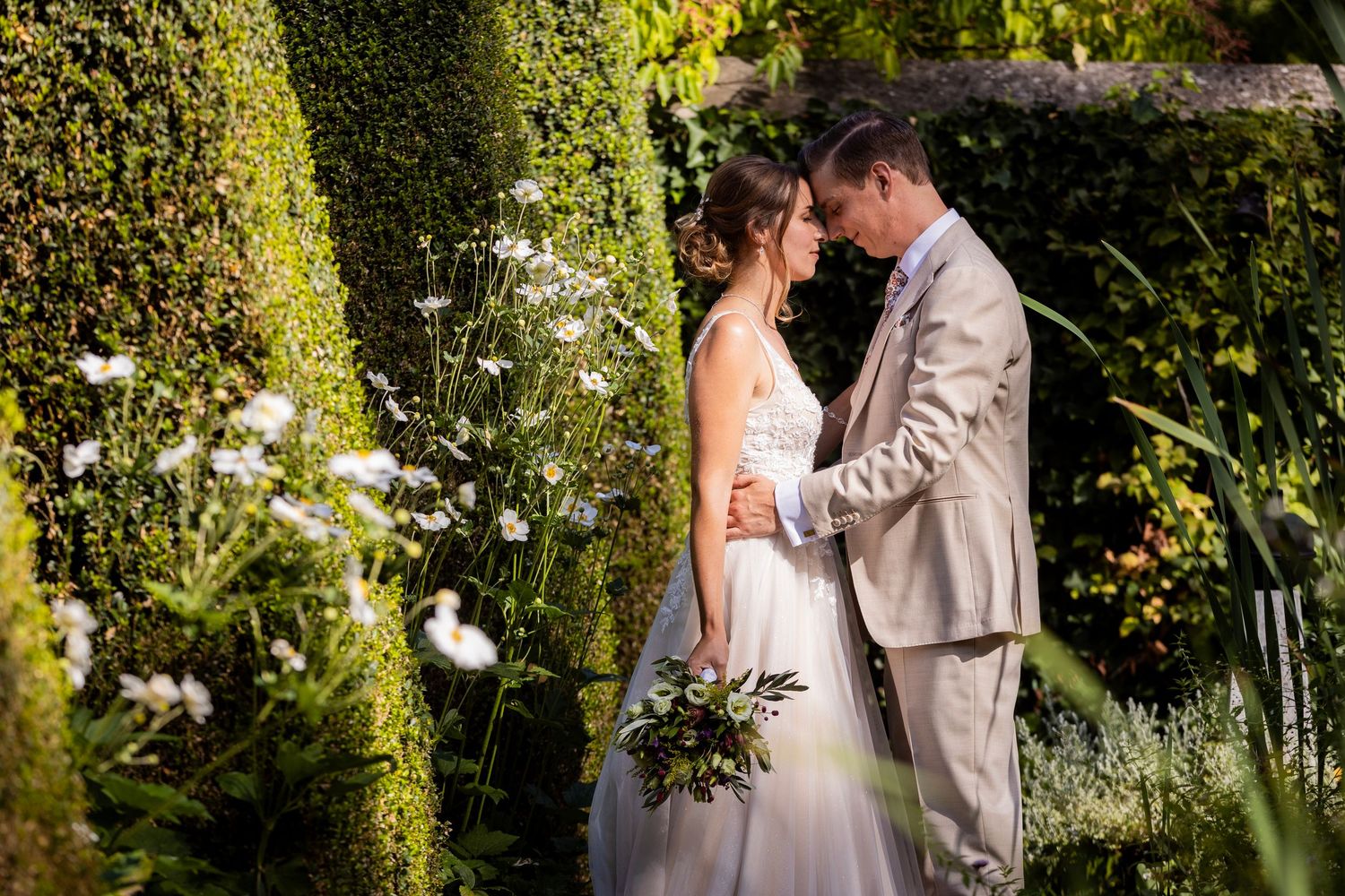 Photos by Jill - Jullie trouwfotograaf voor jullie romantische en tijdloze trouwfoto's