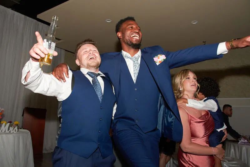 groom dancing