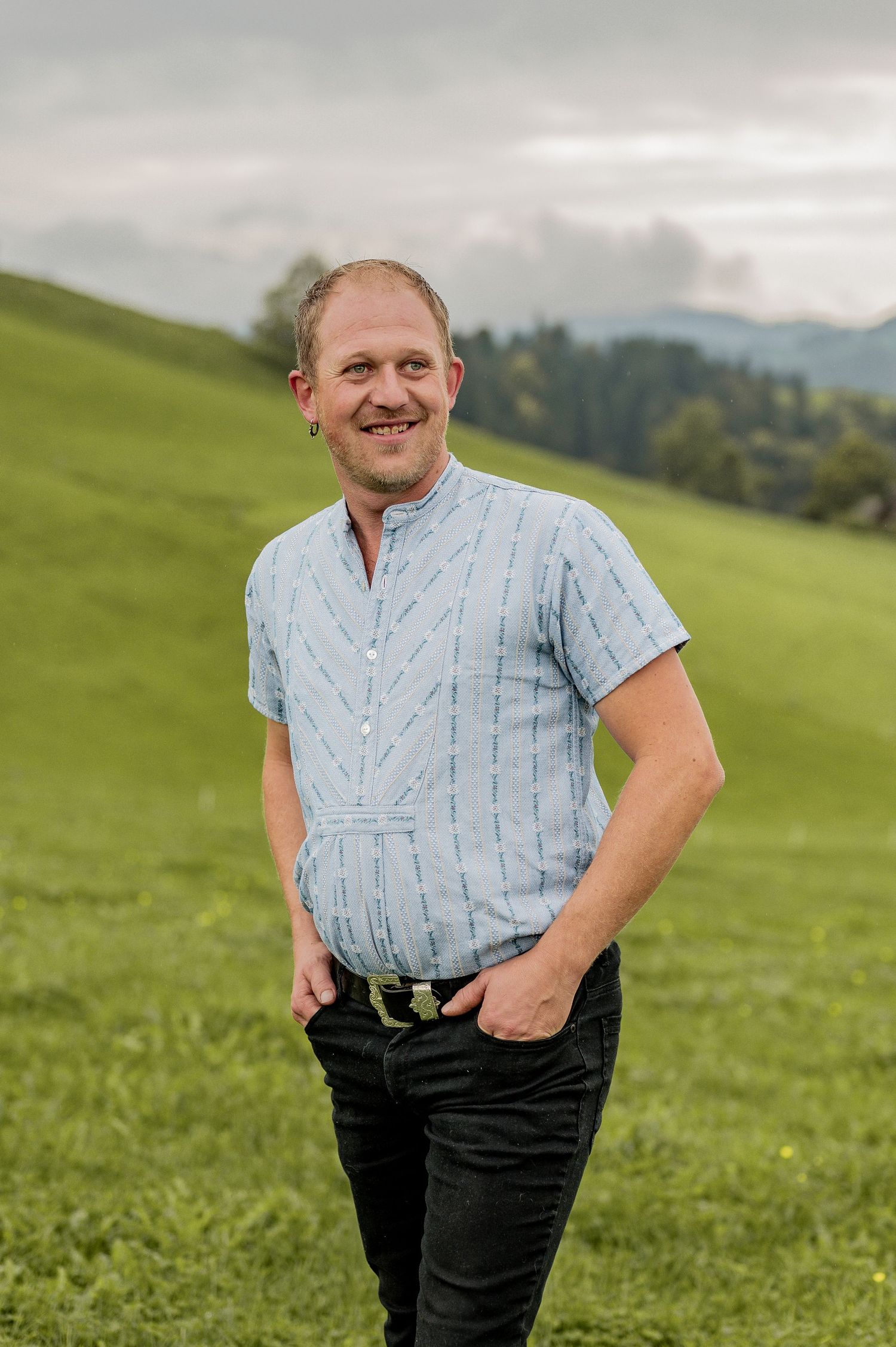 Urchig, Paarshooting, Familienfoto, Liebe, Kind, Shooting, Fotoshooting, Familieshooting, Hochzeitsfotograf, Fotografin, Natur, Appenzell