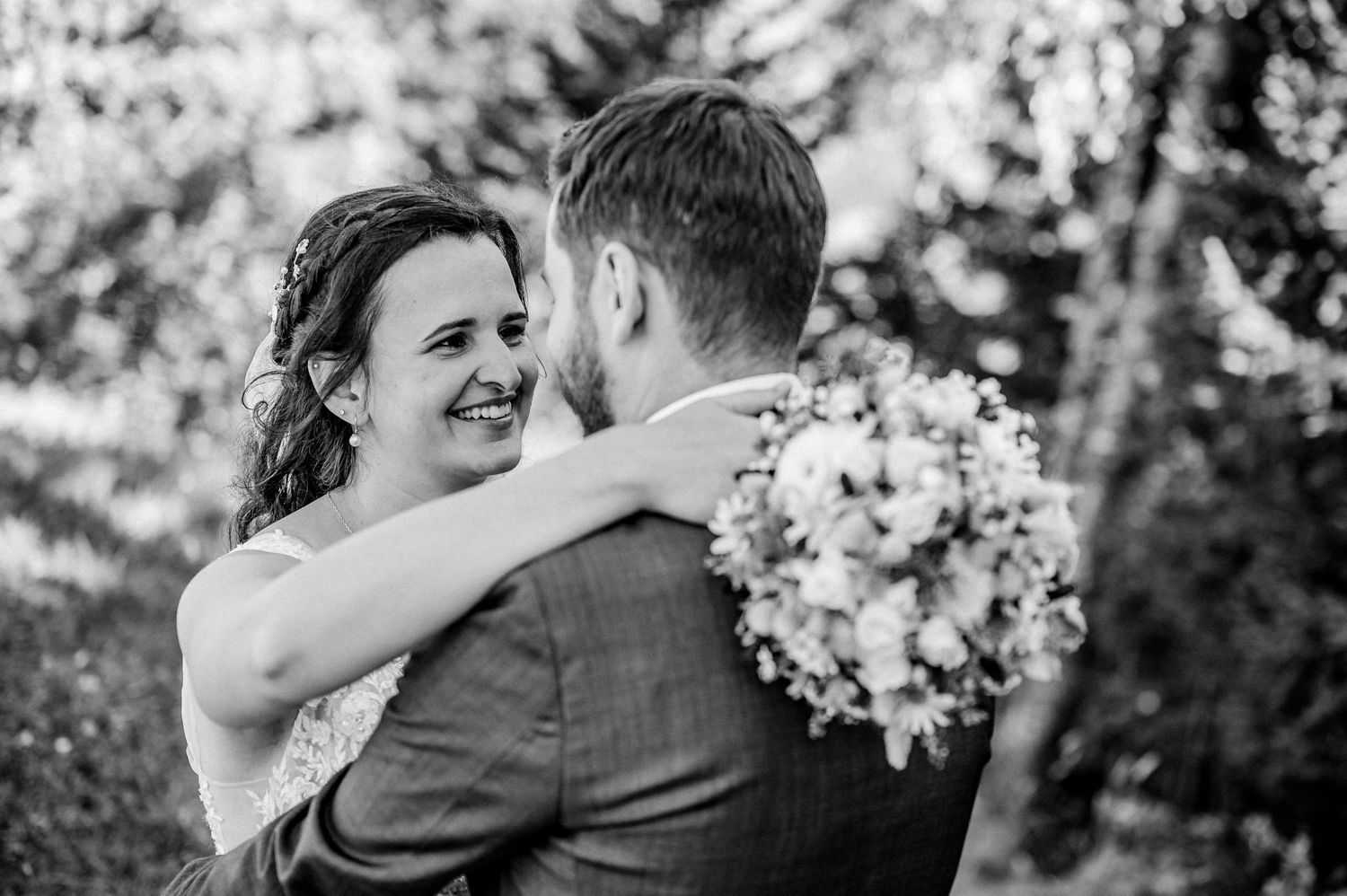 Urchig, Paarshooting, Hochzeitsfoto, Liebe, Love, Shooting, Fotoshooting, Hochzeitsshooting, Hochzeitsfotograf, Fotograf, Natur, Braut, Uri