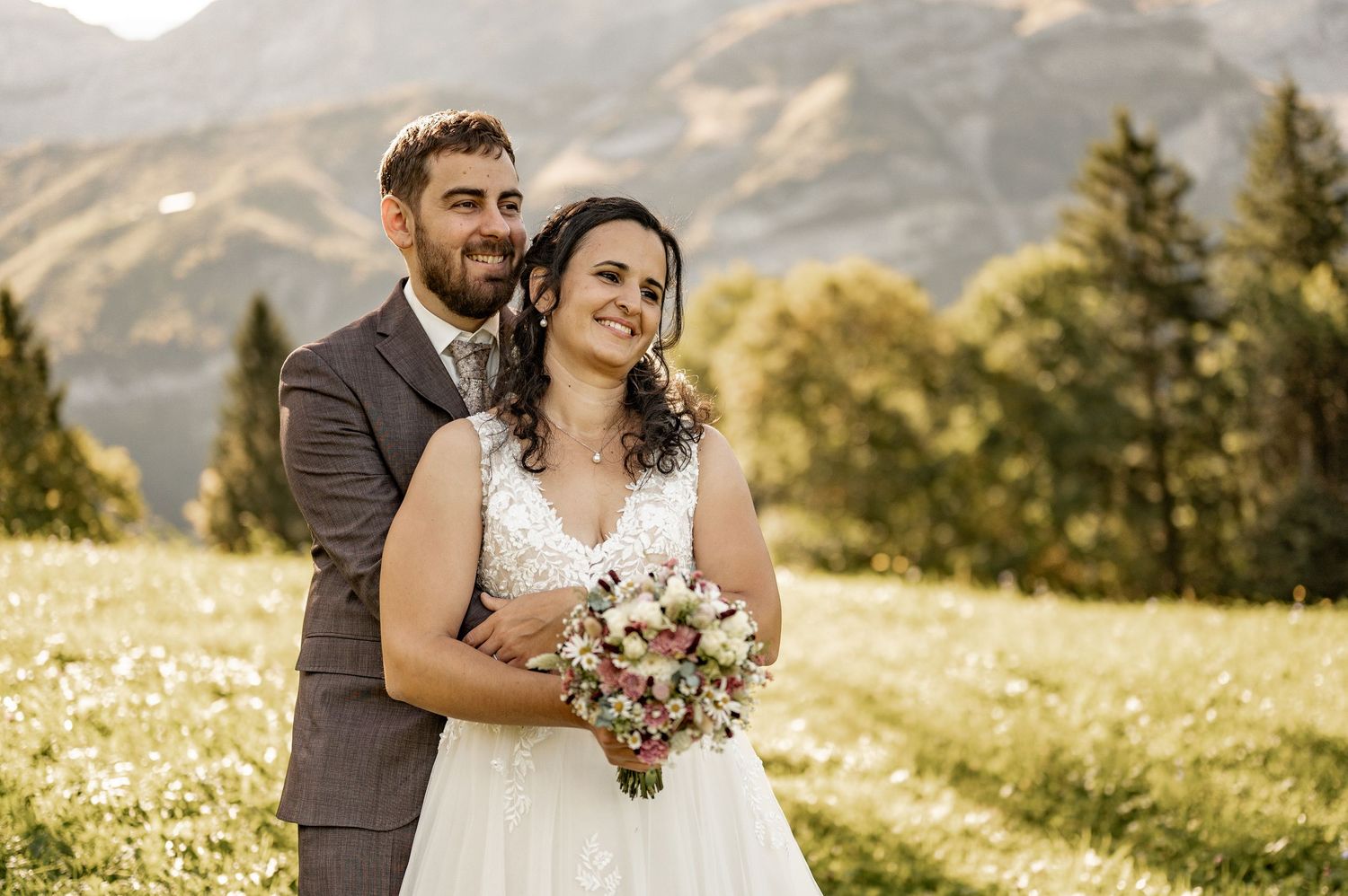 Urchig, Paarshooting, Hochzeitsfoto, Liebe, Love, Shooting, Fotoshooting, Hochzeitsshooting, Hochzeitsfotograf, Fotograf, Natur, Braut, Uri