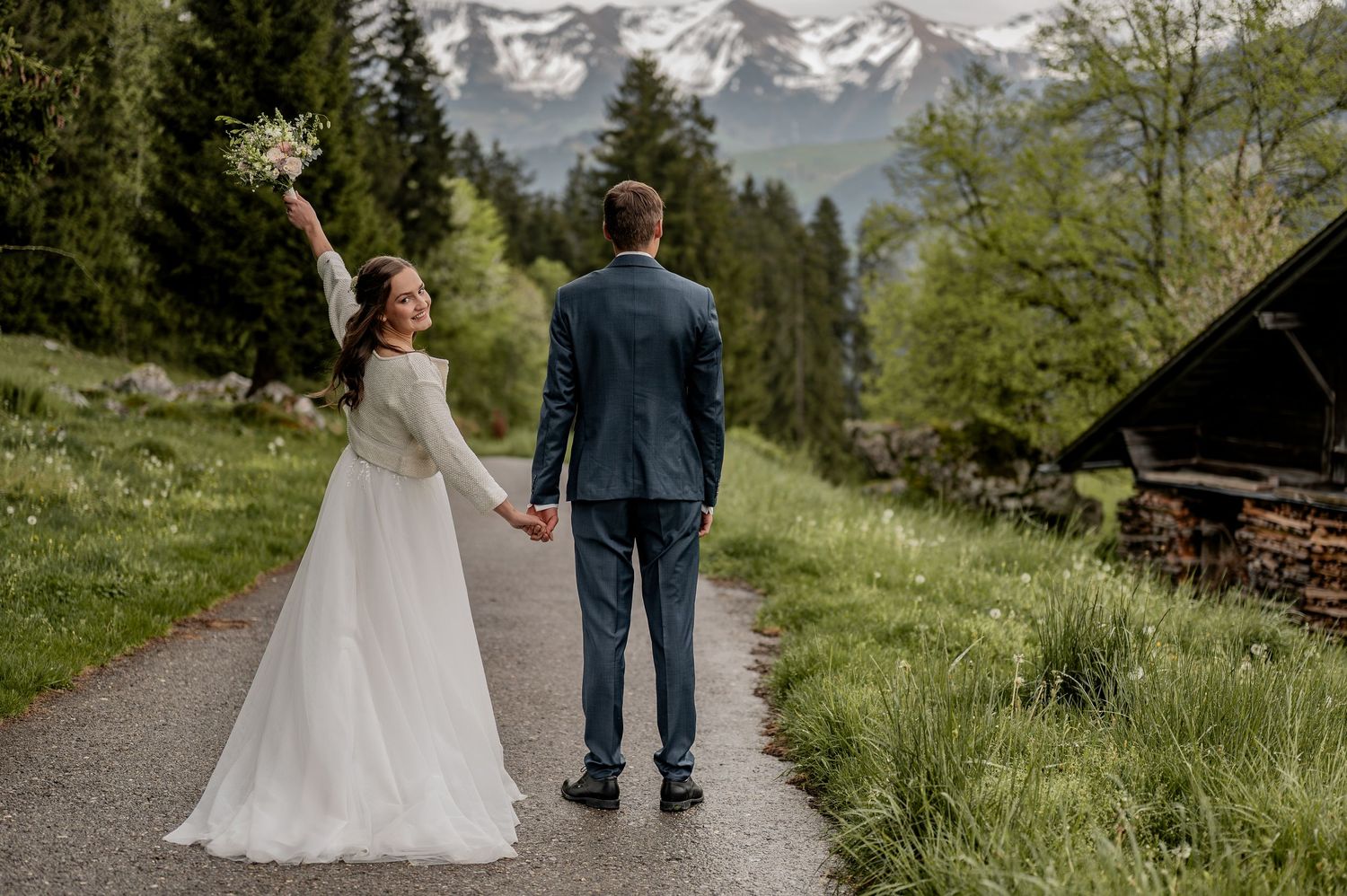Hochzeit in den Bergen, Hochzeit, Alpen. Schweiz, Berge, Liebe, Heiraten, Hochzeitsfotograf, Love, Berner Oberland, Hochzeitsfotografin, JA