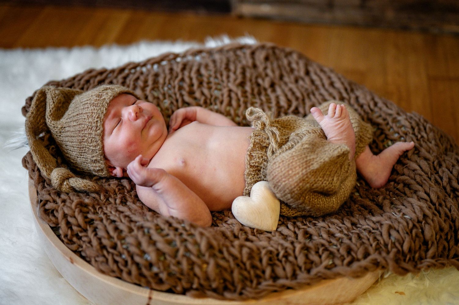 Urchig, Newbornshooting, Familienfoto, Liebe, Kind, Shooting, Fotoshooting, Familieshooting, Babyfoto, Fotografin, Natur, Appenzell